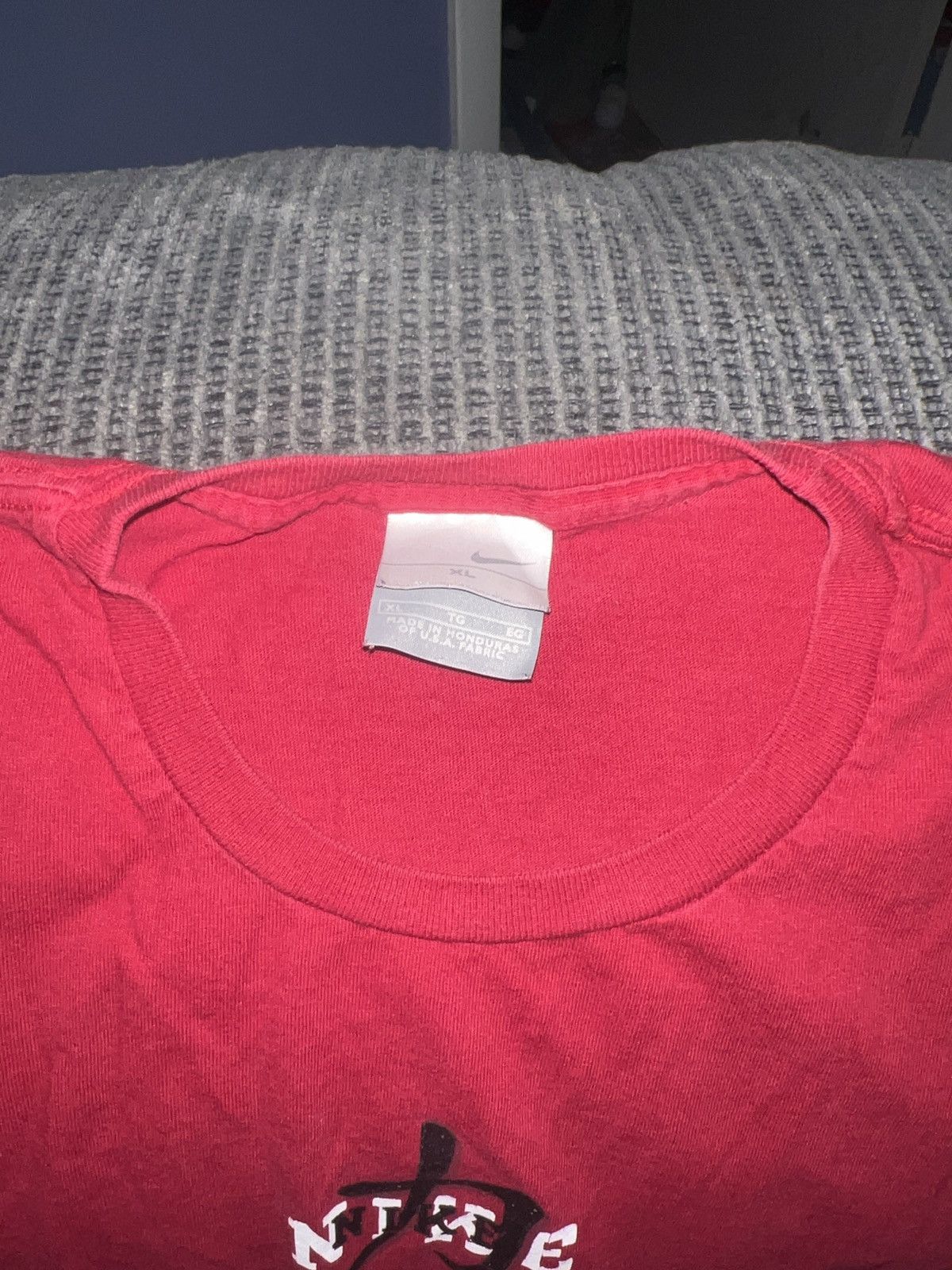 Nike Nike Oriental Logo Tee Size US XL / EU 56 / 4 - 6 Thumbnail
