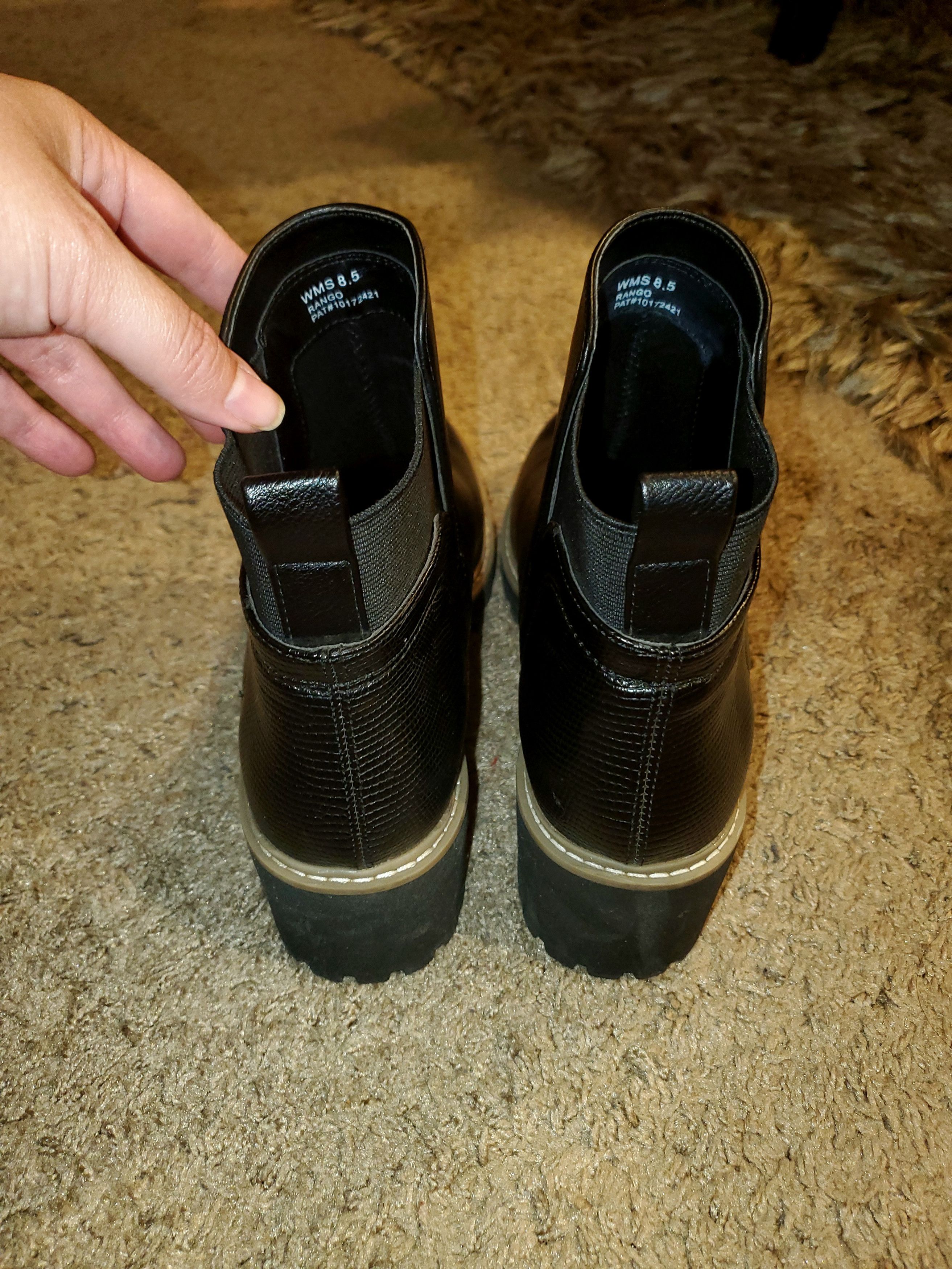 Dolce Vita Dolce Vita Rango Ankle Pull On Wedge Black Leather Booties Size US 8.5 / IT 38.5 - 5 Thumbnail