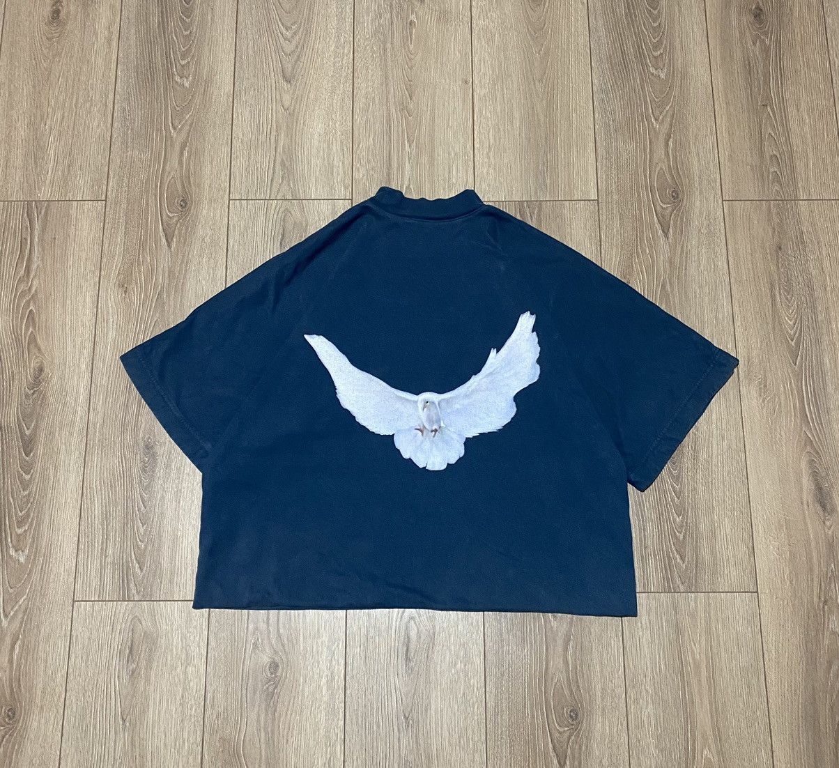 image of Balenciaga Yeezy Yzy Gap Cropped Noseam Dove Tee in Blue, Men's (Size XS)