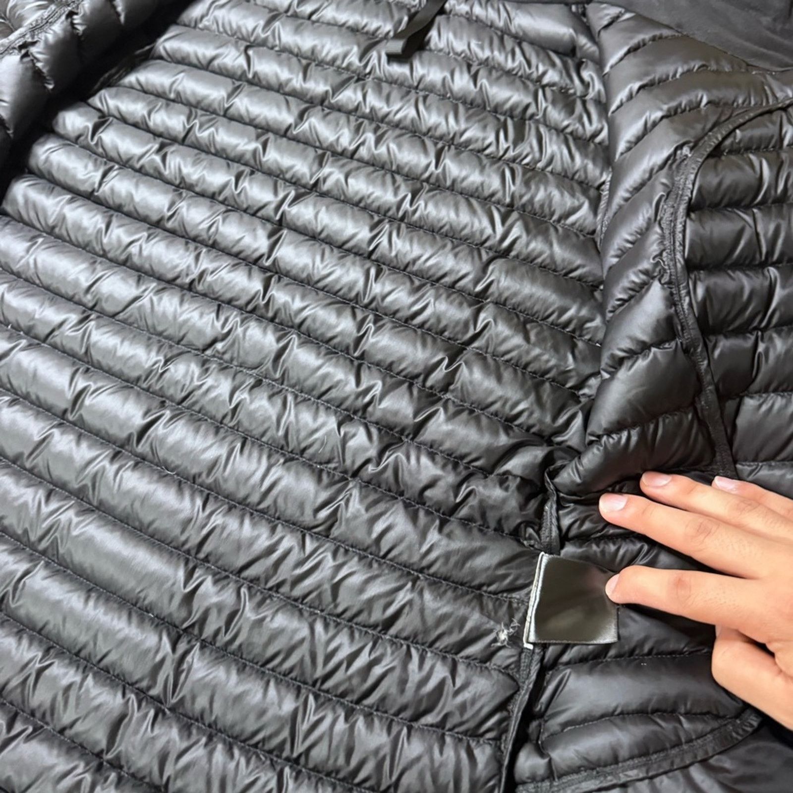 Lululemon Women’s Lululemon Pack It Down Jacket Black Shine size 6 Size M / US 6-8 / IT 42-44 - 4 Thumbnail