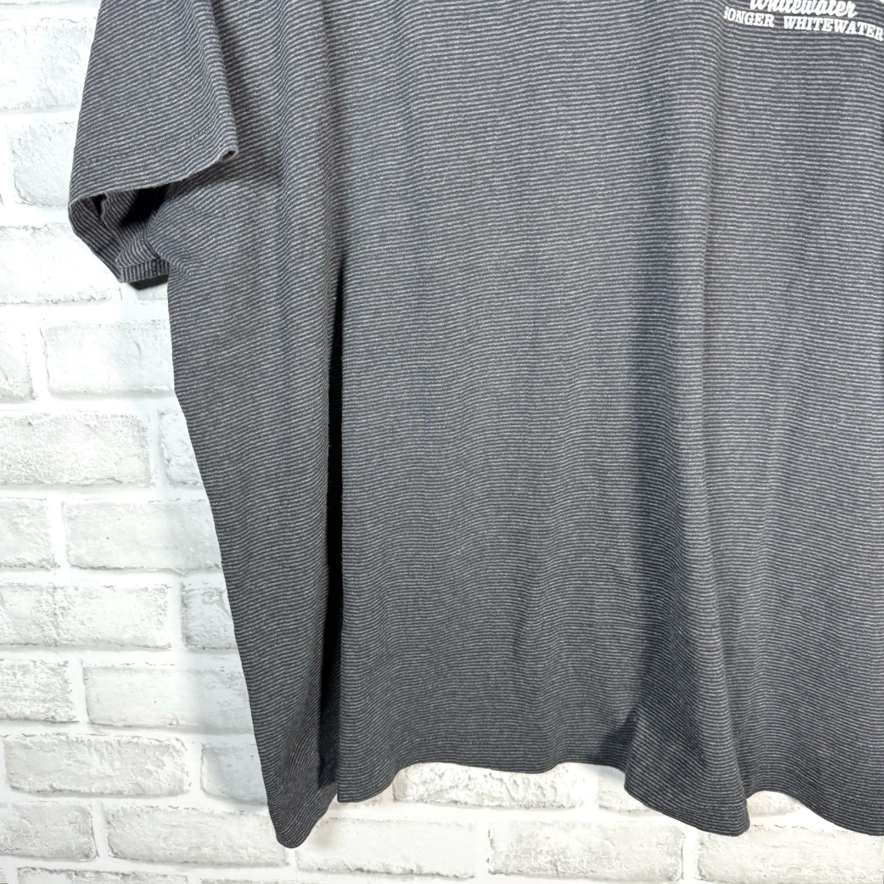 Vintage Vintage Tennessee River Mens T-Shirt 2XL Gray Striped USA Stitch Whitewater Summer Casual Size US XXL / EU 58 / 5 - 4 Thumbnail