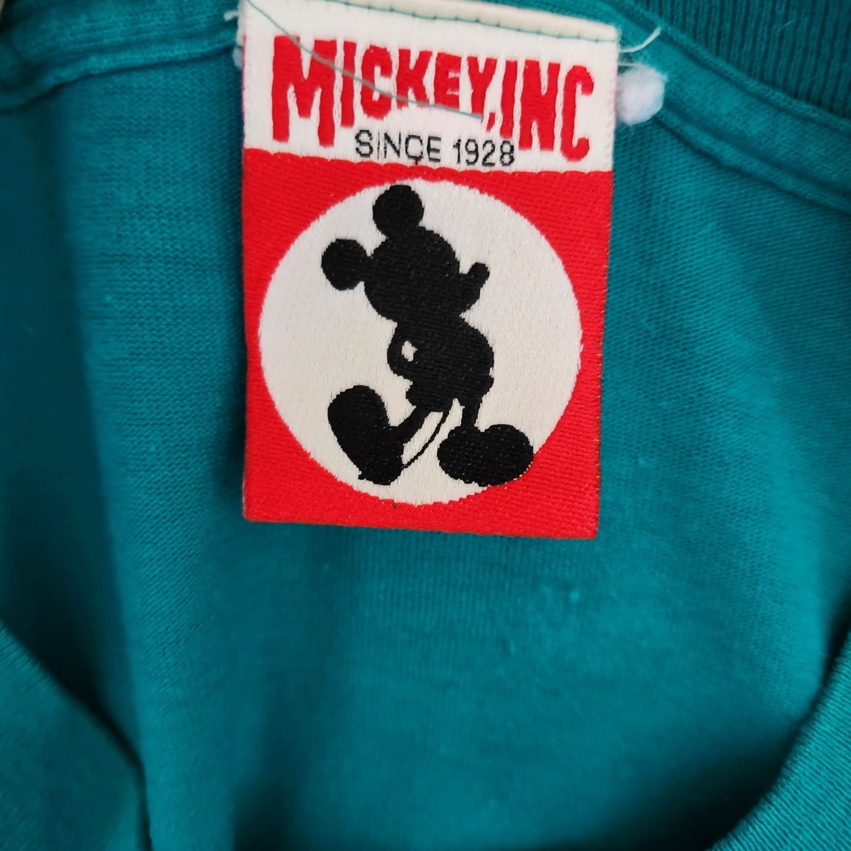 Disney VINTAGE Mickey Inc Disney World T-Shirt Mens XL Green Spellout Logo 90s Disney Mickey Goofy Minnie Shirt Tee Logo Mens Size US XL / EU 56 / 4 - 4 Thumbnail