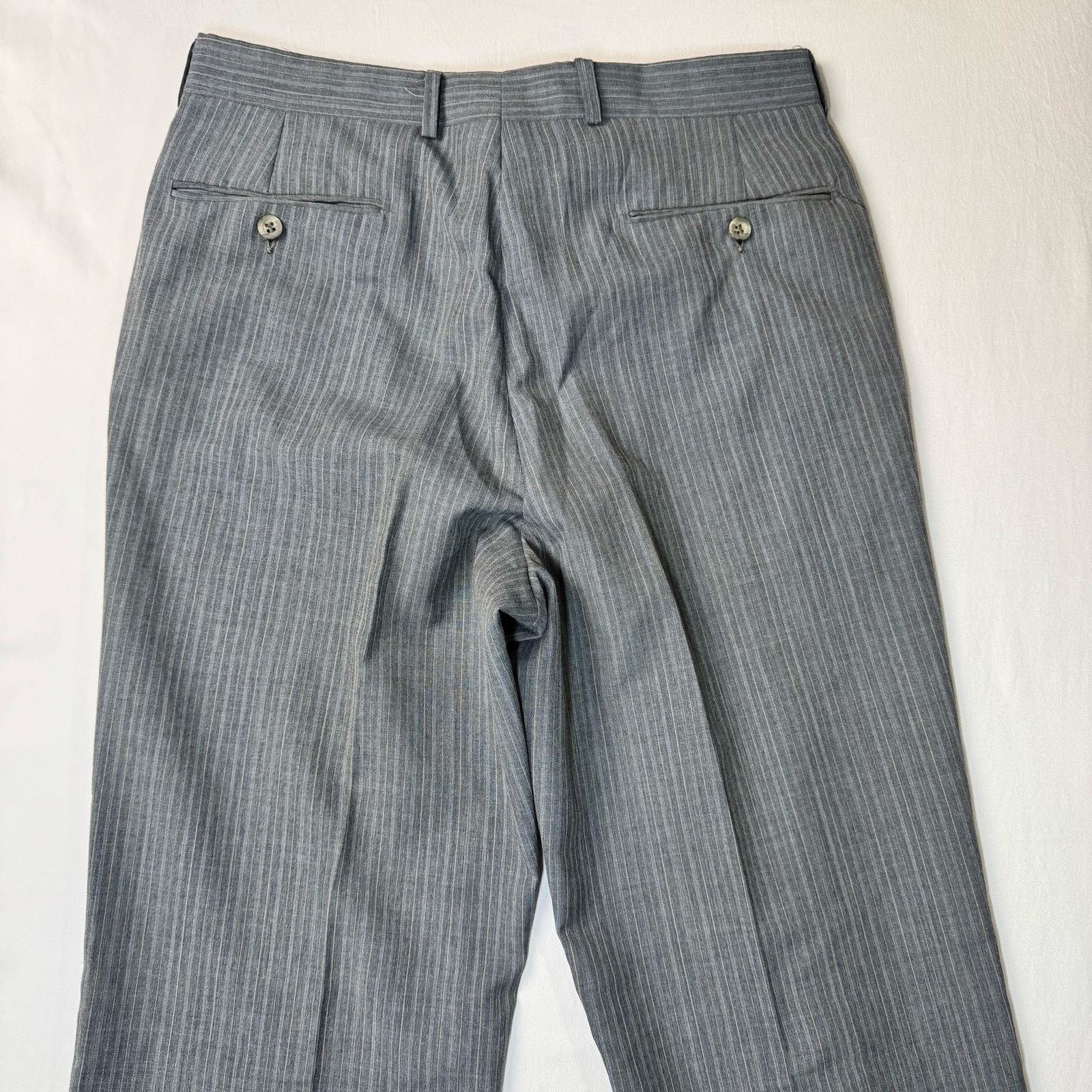 Aquascutum 70s VTG Aquascutum London Gray Pinstripe Suit 40R 34x33 Size 40R - 10 Thumbnail
