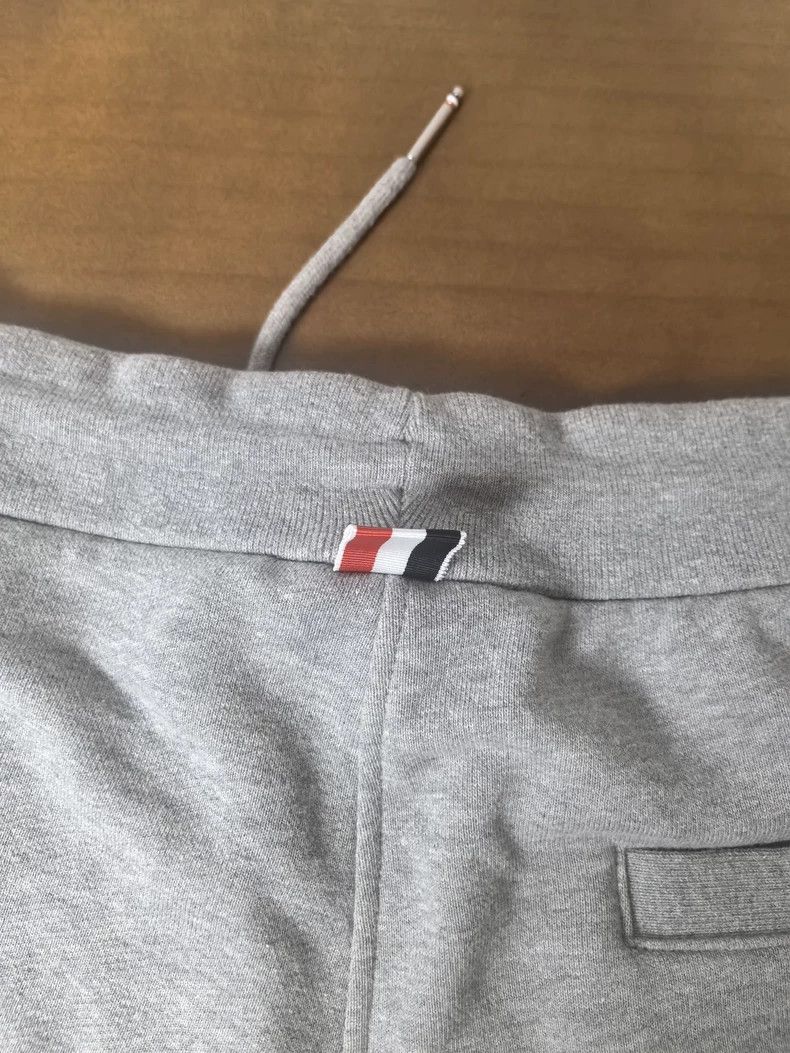 Thom Browne Thom Browne size0 Classic pair of jeans Size US 26 / EU 42 - 8 Thumbnail