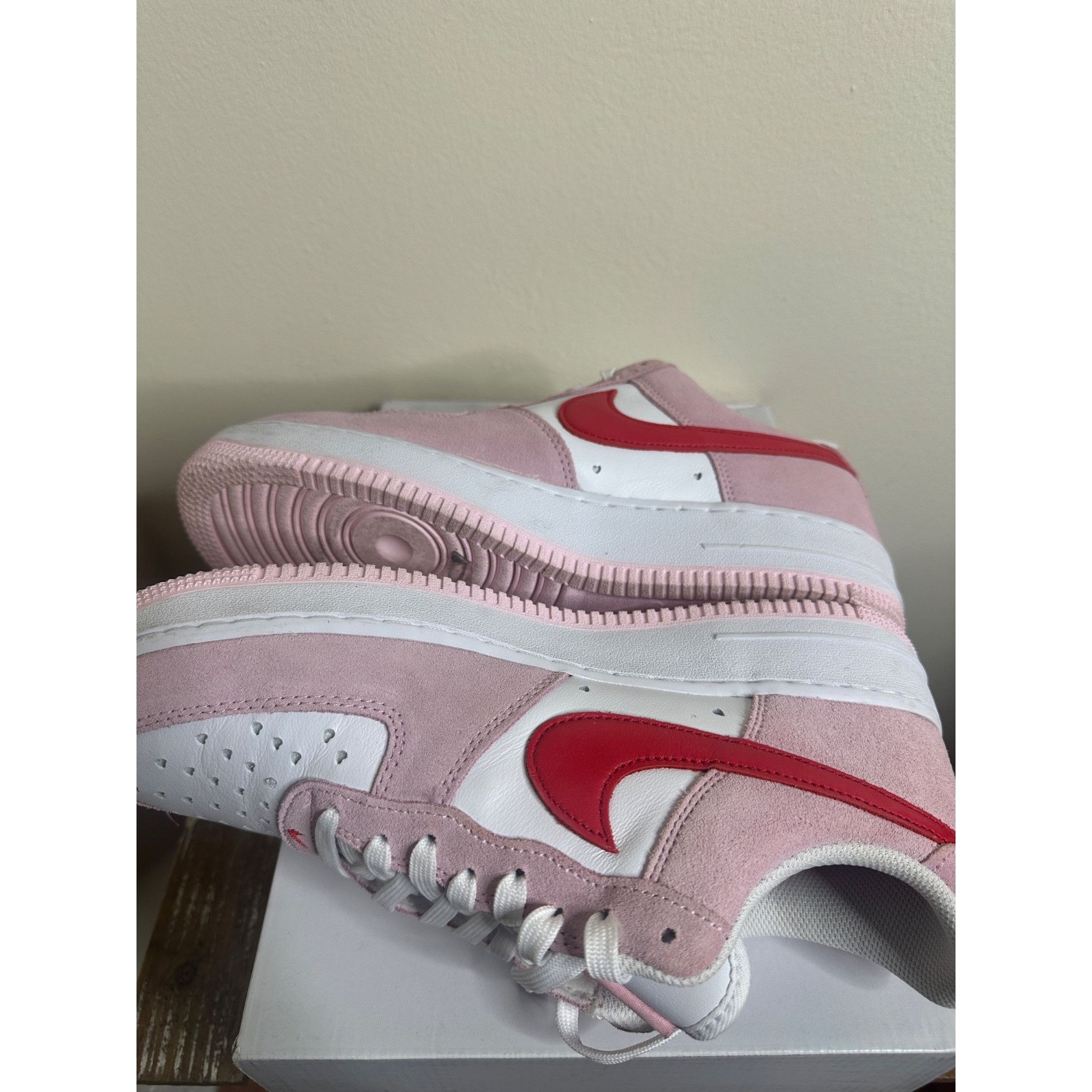 Nike Air Force 1 ‘07 QS Valentine’s Day Love Letter Size US 9.5 / EU 42-43 - 5 Thumbnail