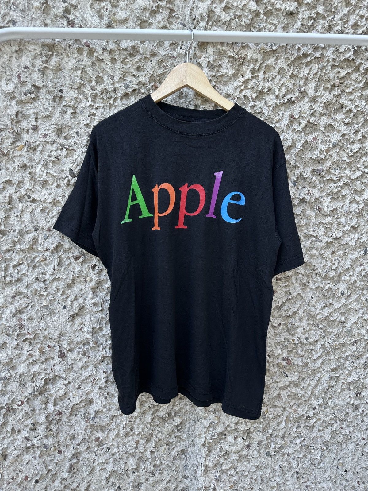 Vintage Apple big logo 2000s 90s tee T-shirt