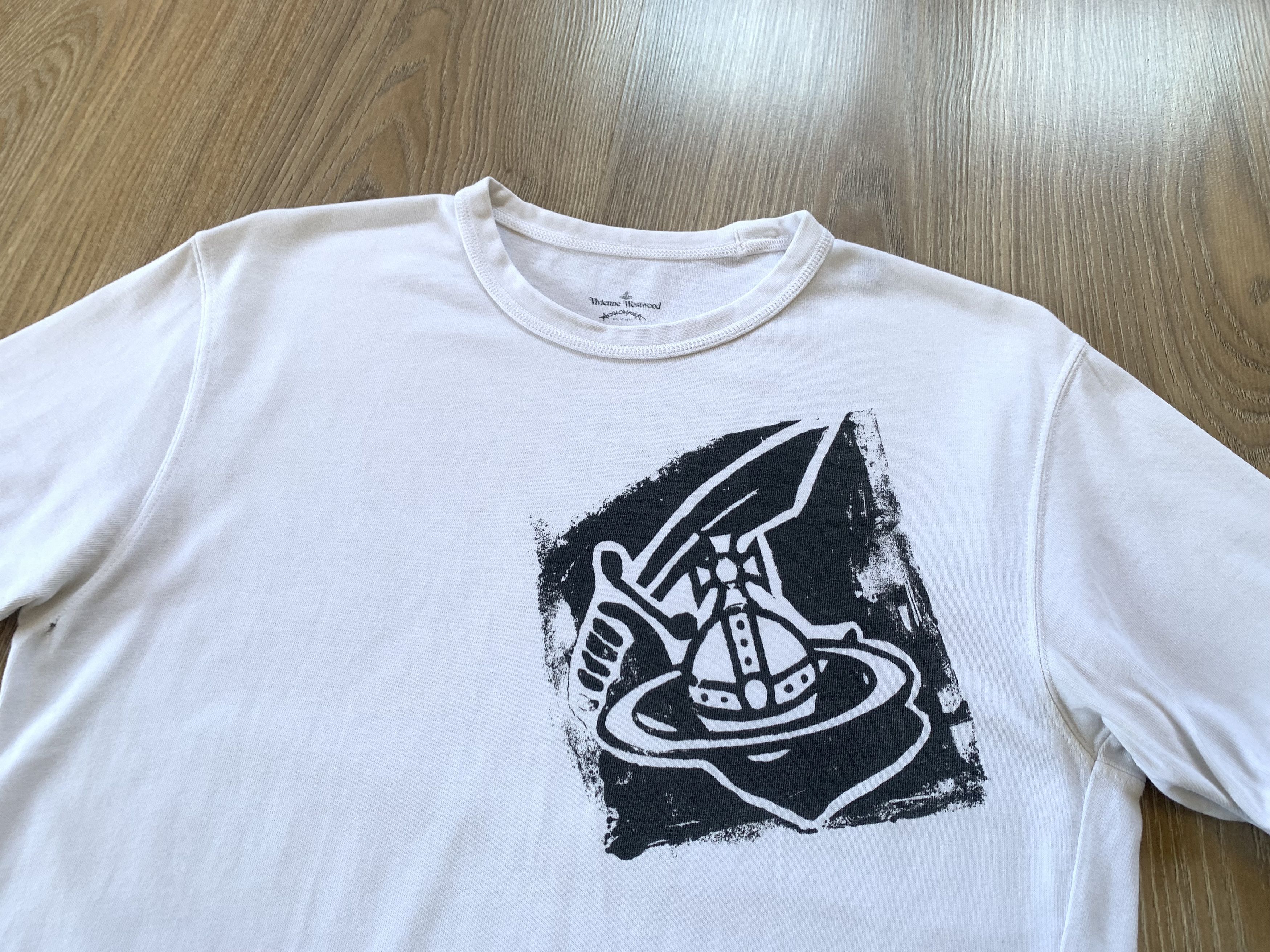 Vivienne Westwood Vivienne Westwood Anglomania Chaos T-Shirt Size US XS / EU 42 / 0 - 4 Thumbnail