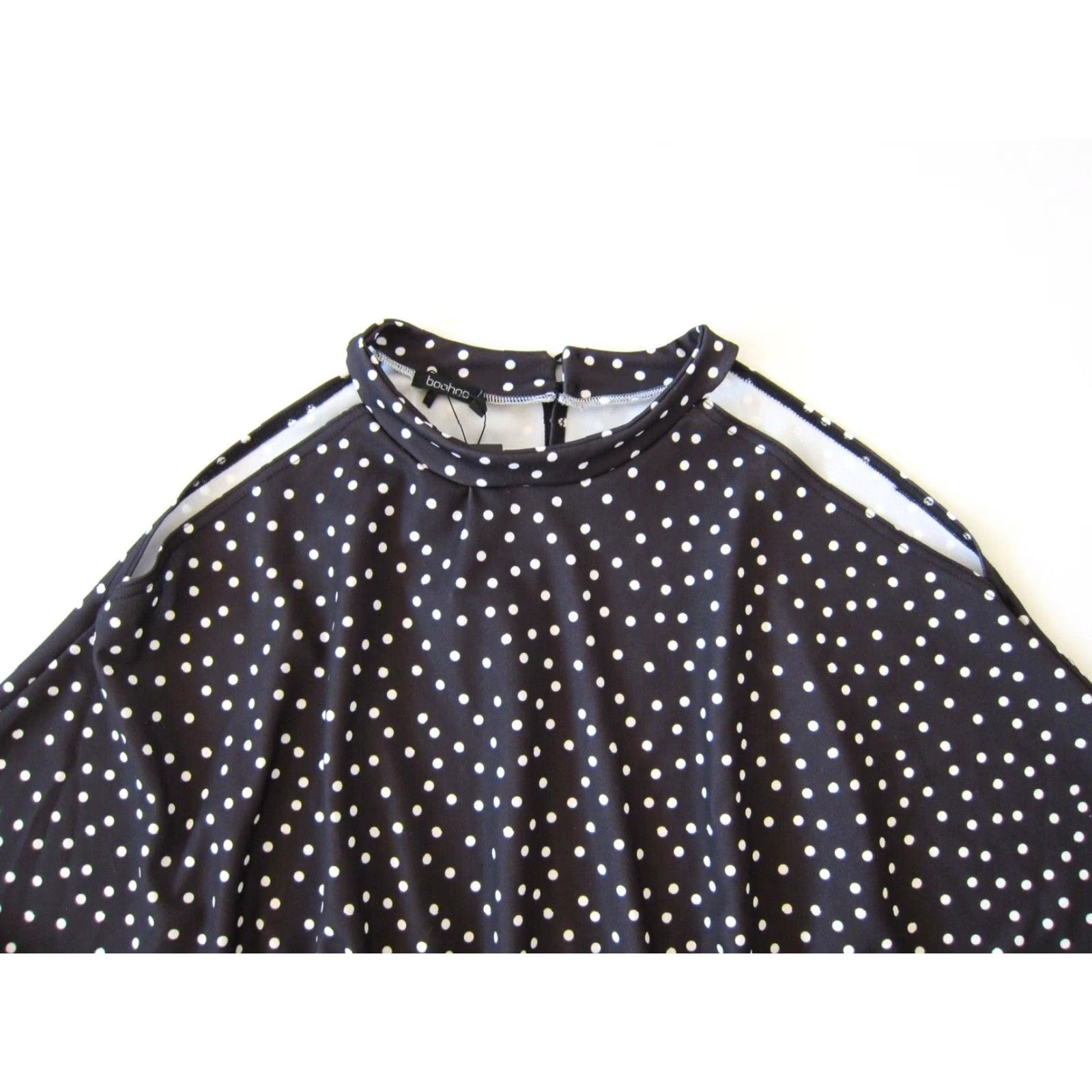 Boohoo NWT Boohoo Black White Polka Dot High Neck Cold Shoulder Blouse Plus 24 Size 4XL / US 24-26 - 4 Thumbnail