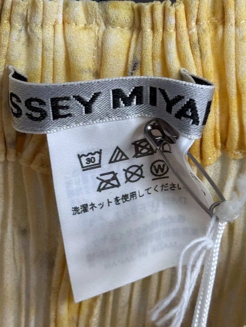 Issey Miyake Issey Miyake size:1 Yellow mainline marble straight-leg pa Size 23" - 3 Thumbnail