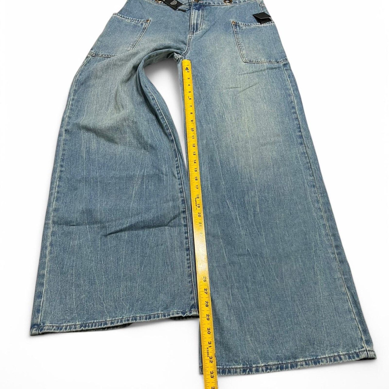 Fashion Nova Fashion Nova Women’s High Waisted Wide Leg Jeans NWT - 11 Size 32" / US 10 / IT 46 - 5 Thumbnail