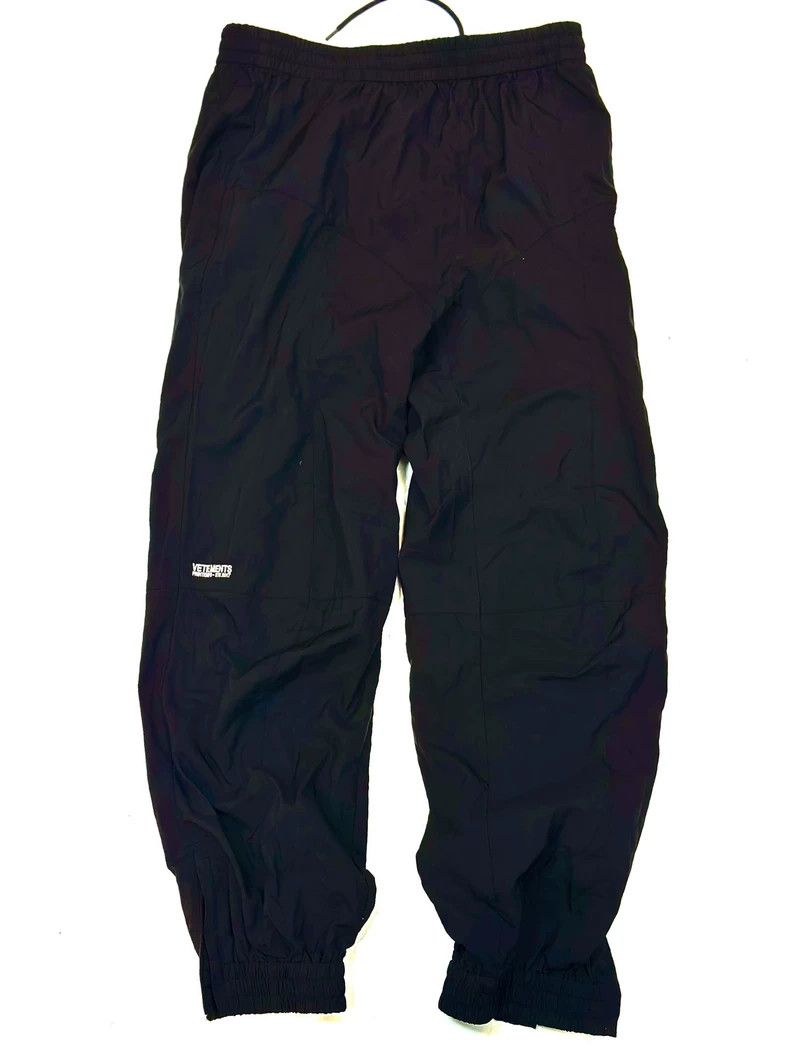 Vetements Vetements SizeL Athletic leisure pants Size US 30 / EU 46 - 1 Thumbnail