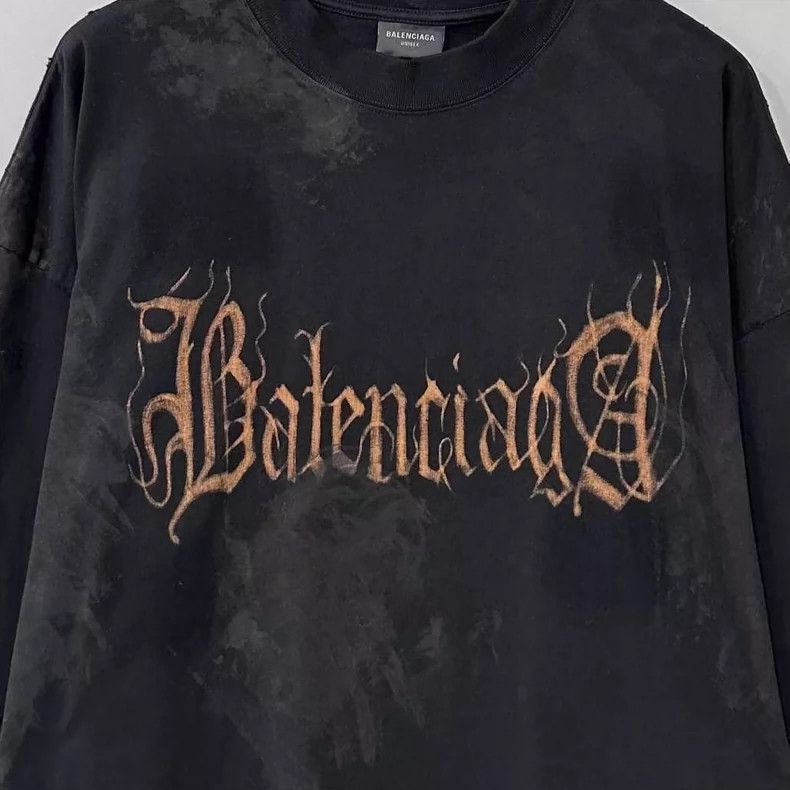 Balenciaga Balenciaga Clay dye old Sanskrit short sleeve Size US L / EU 52-54 / 3 - 3 Thumbnail