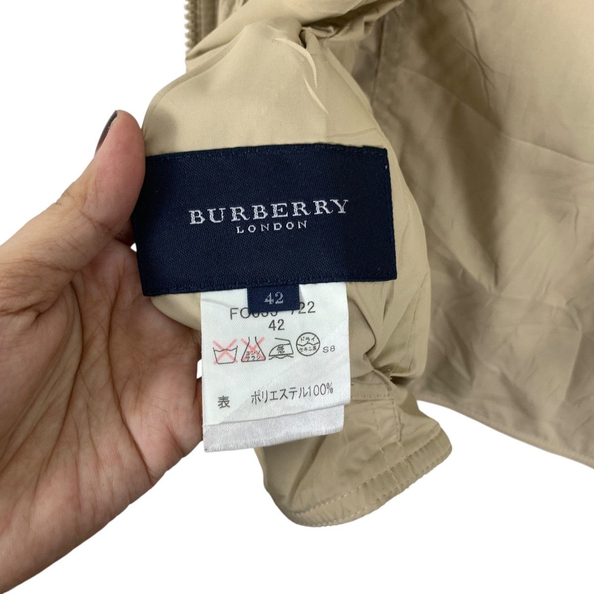 Burberry BURBERRY LONDON Nova Checks Light Puffer Vest Jacket Size S / US 4 / IT 40 - 8 Thumbnail