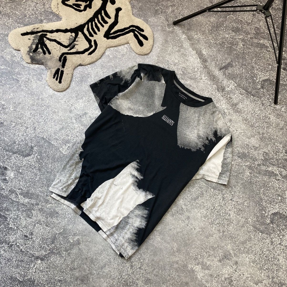 Allsaints Luxury Allsaints Small Logo Overprinted y2k designer tee Size US L / EU 52-54 / 3 - 1 Thumbnail