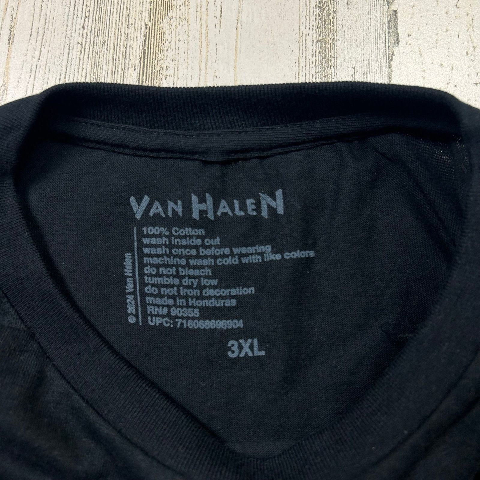 Vintage × Walmart Van Halen 84’ Tour Retro Racing Black T-Shirt Size US XXL / EU 58 / 5 - 3 Thumbnail