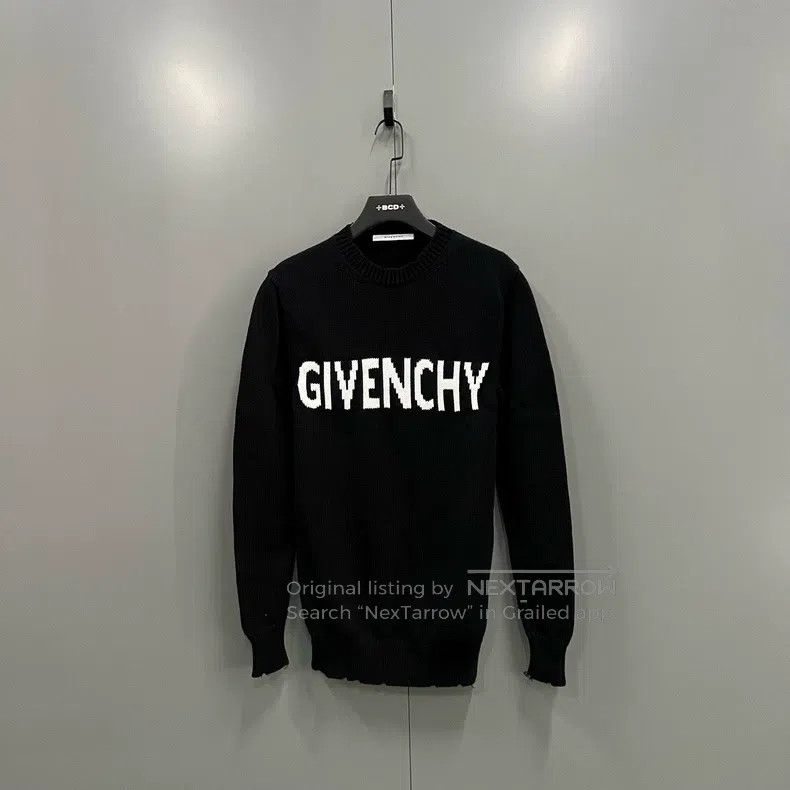 Givenchy Givenchy Embroidered logo knit sweater Size US XS / EU 42 / 0 - 1 Thumbnail