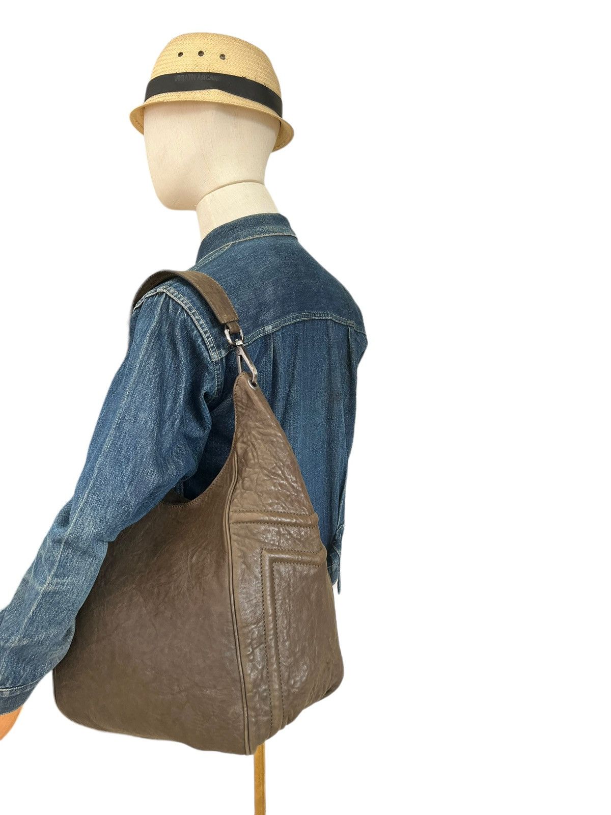 Leather Vintage MaxMara Made in Italy Patina Leather Hobo Bag Size ONE SIZE - 2 Thumbnail