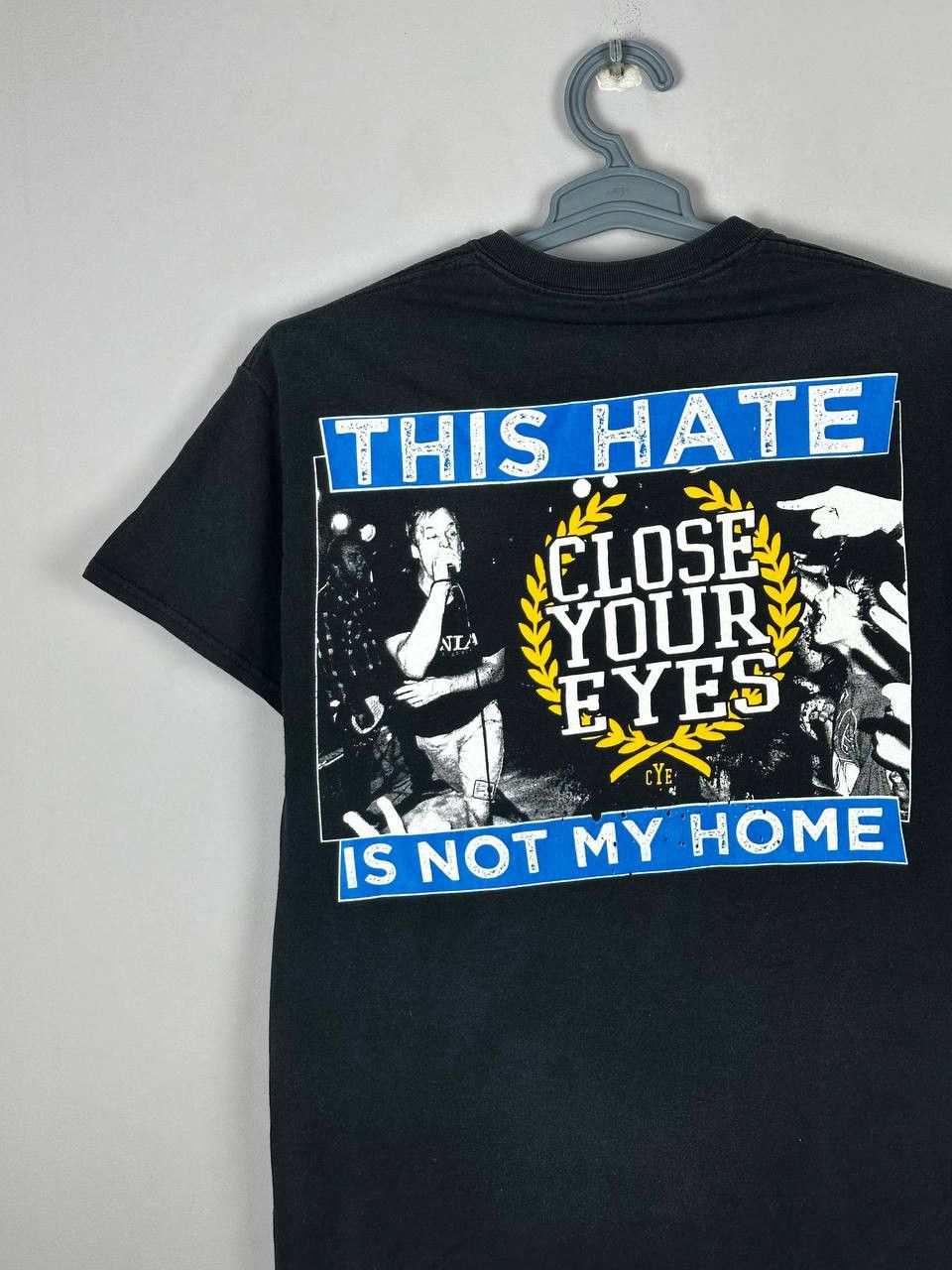Vintage Vintage Close Your Eyes Hardcore Band T Shirt Size US M / EU 48-50 / 2 - 7 Thumbnail