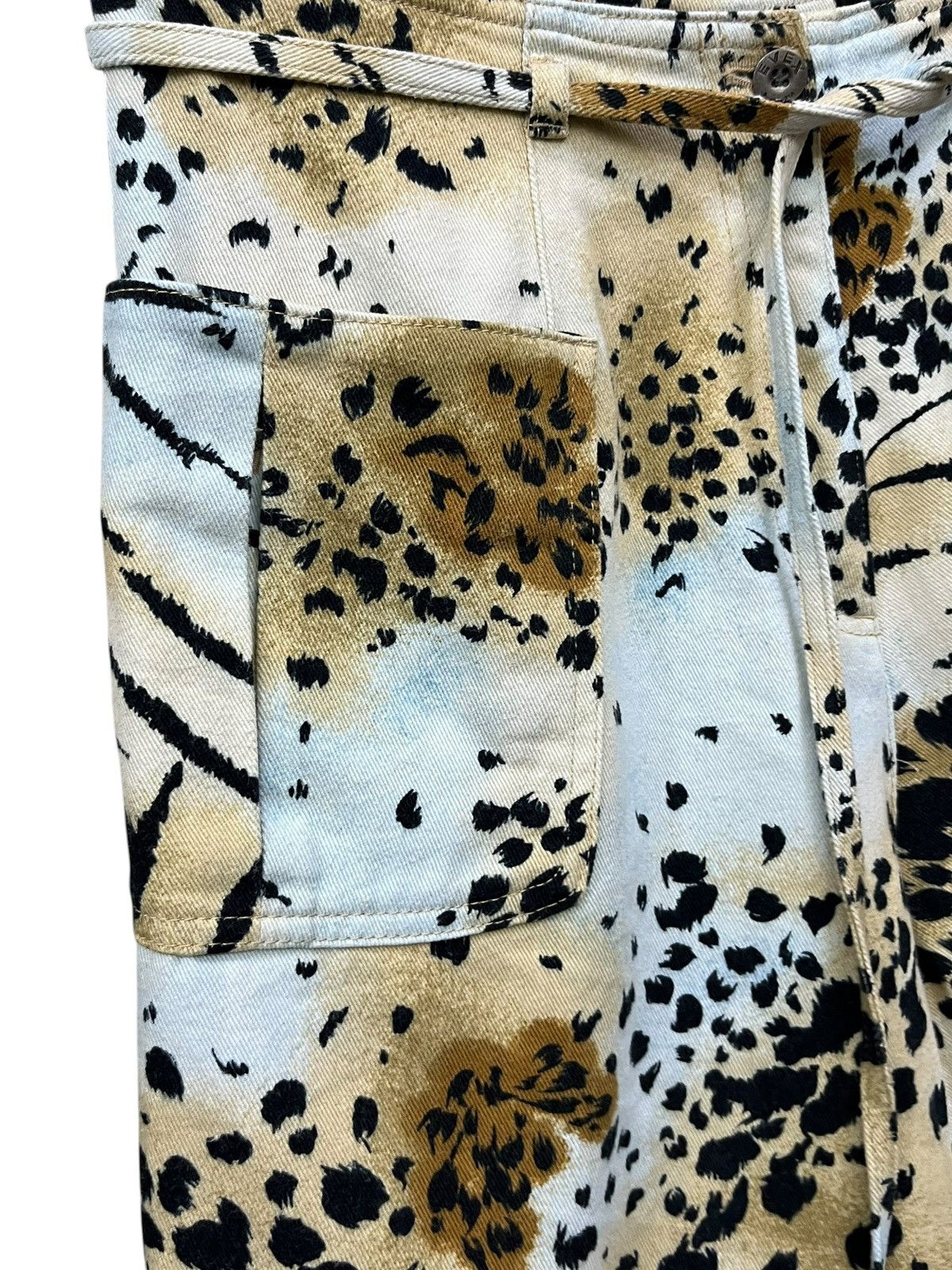 Krizia Archive EVEX by KRIZIA Animal Print Safari Shorts Skort Size 28" / US 6 / IT 42 - 3 Thumbnail
