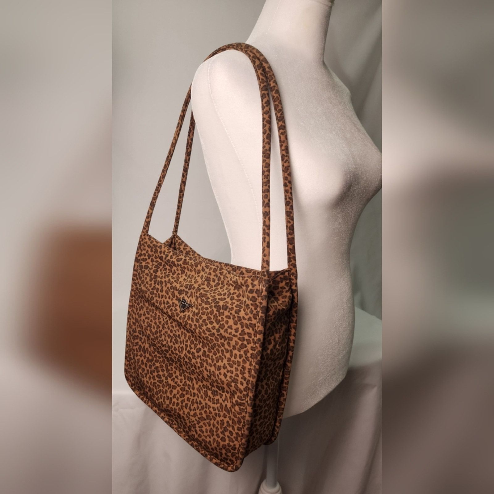 Bottega Veneta Bottega Veneta Leopard Print Nylon Shoulder bag Size ONE SIZE - 9 Thumbnail