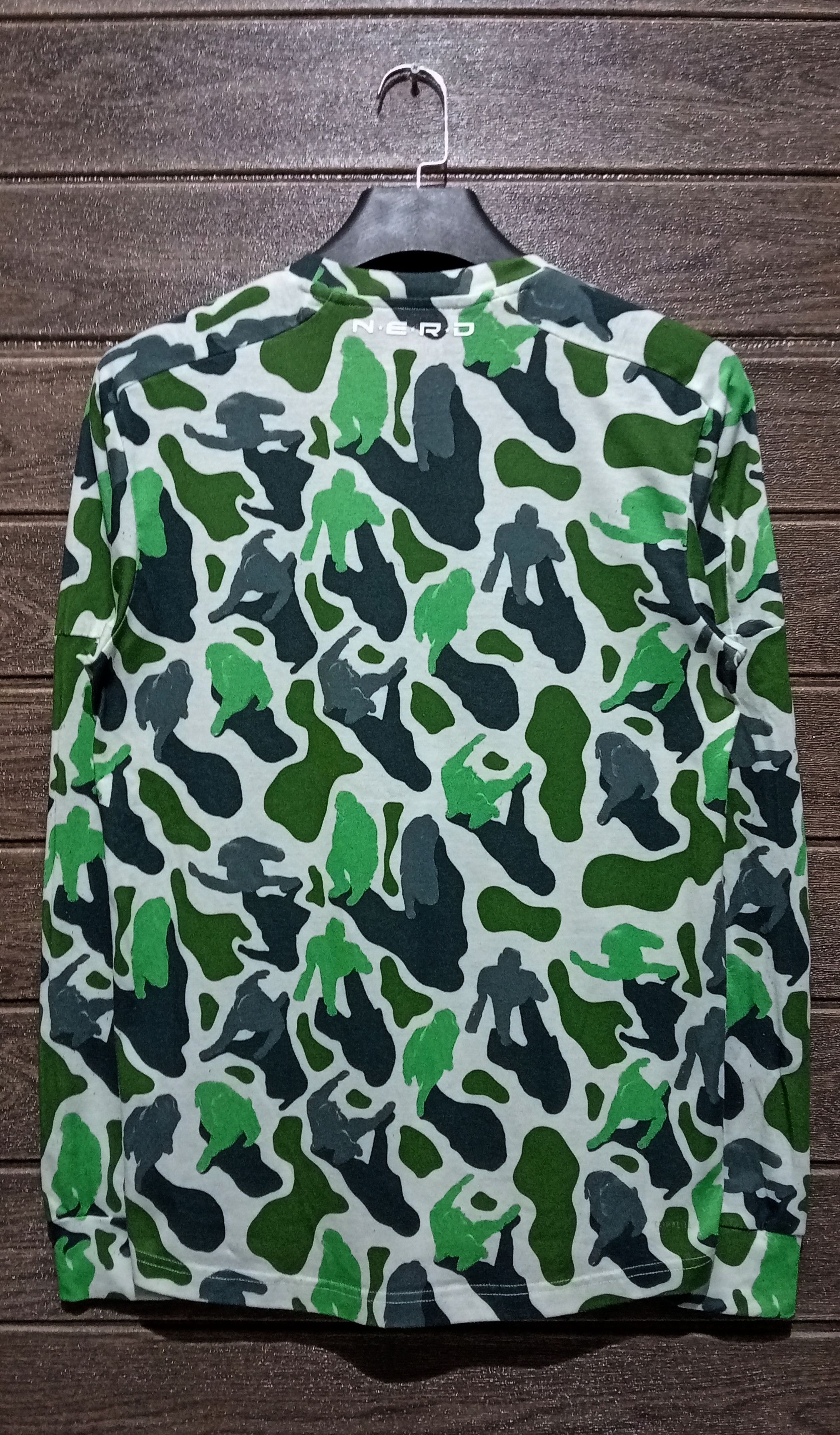 Adidas × Rap Tees Adidas N.E.R.D Camo Long Sleeve Tshirt Very Rare Size US M / EU 48-50 / 2 - 8 Thumbnail