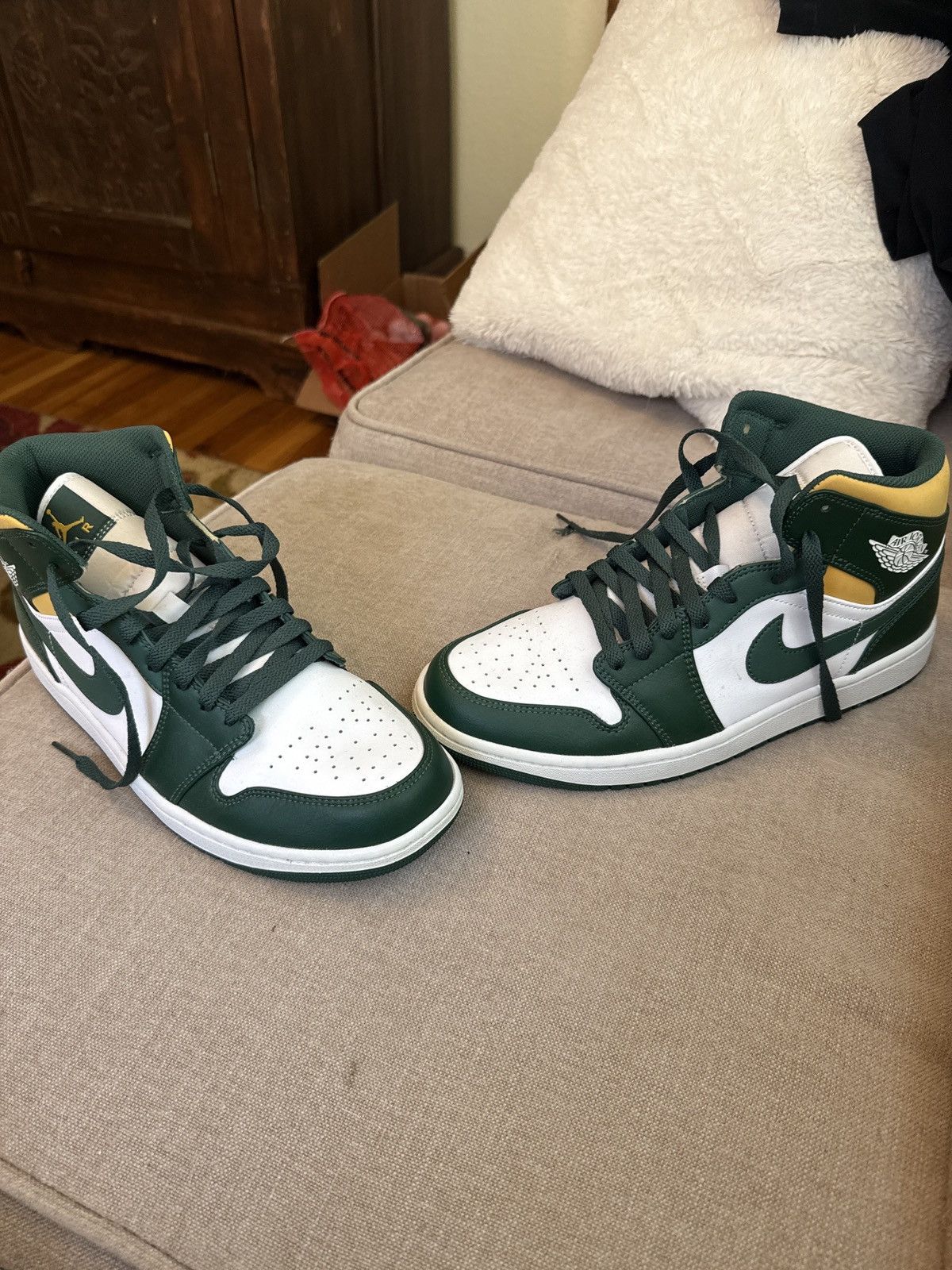 Jordan Brand Jordan 1 sonics Size US 10 / EU 43 - 1 Thumbnail