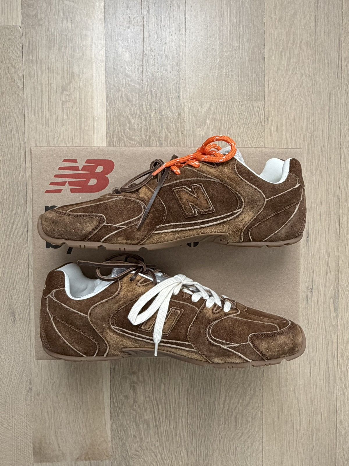 Miu Miu × New Balance New Balance X Miu Miu 530 SL Suede Sneakers Cinnamon Brown Size US 12 / IT 42 - 9 Thumbnail