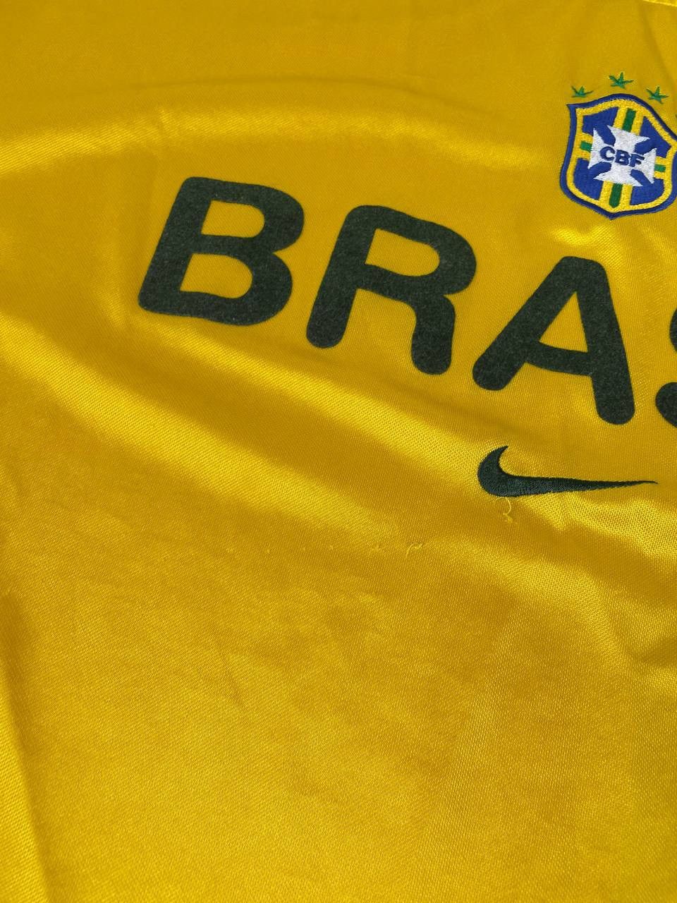 Nike Vintage Nike Brazil 2000 2002 Training Shirt Soccer Jersey Size US XL / EU 56 / 4 - 8 Thumbnail