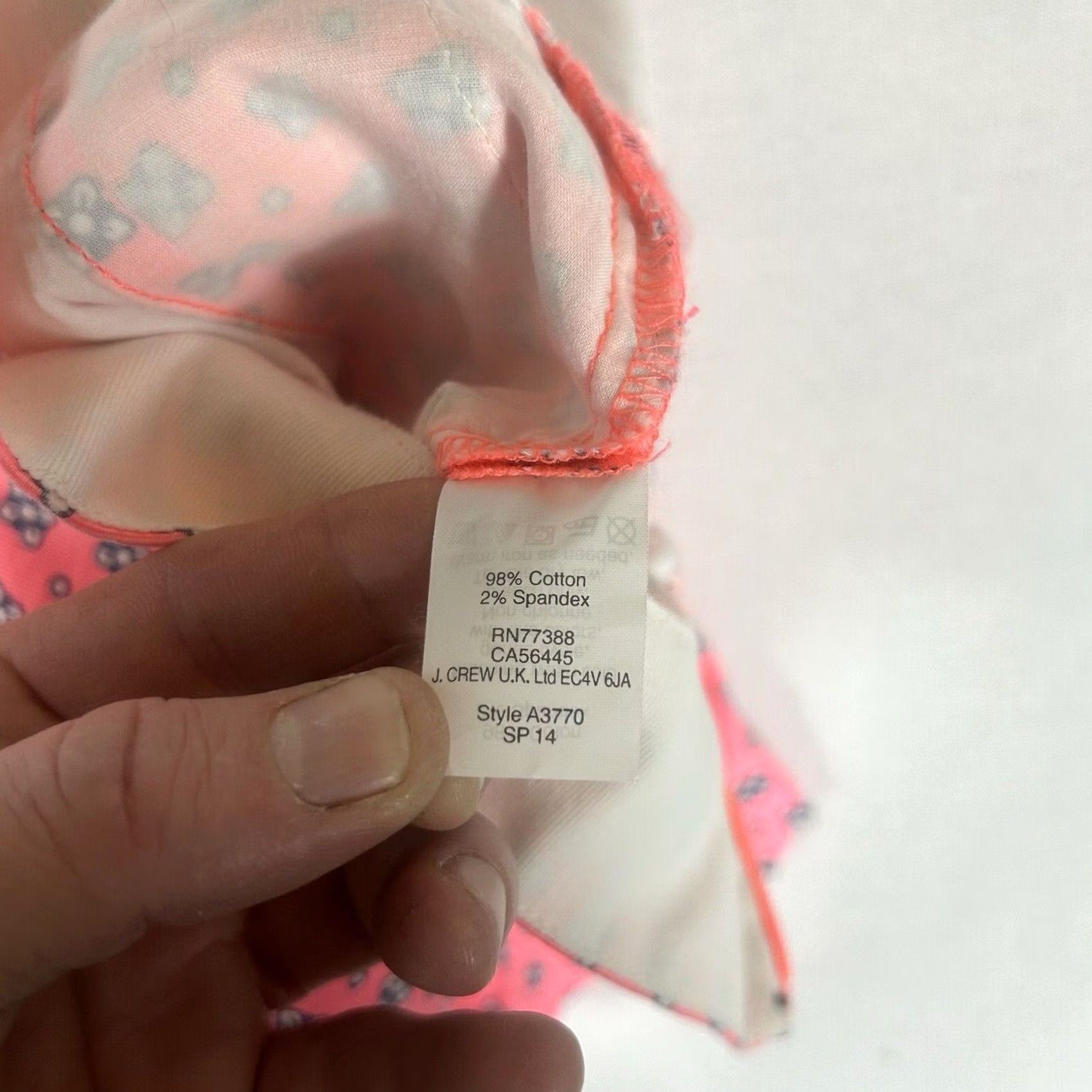 J.Crew VINTAGE? No. J.CREW Bermuda Shorts Womens 6 Pink Abstract Casual Pockets Summer 3" Ins Size 28" / US 6 / IT 42 - 4 Thumbnail