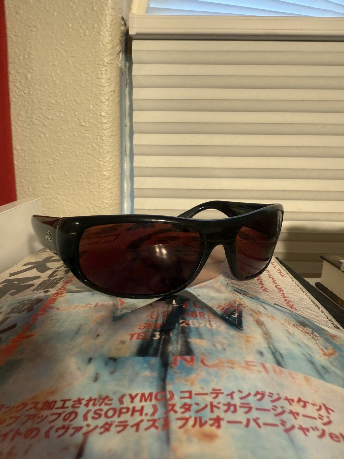 Vintage Vintage 90s sunglasses Size ONE SIZE - 1 Thumbnail