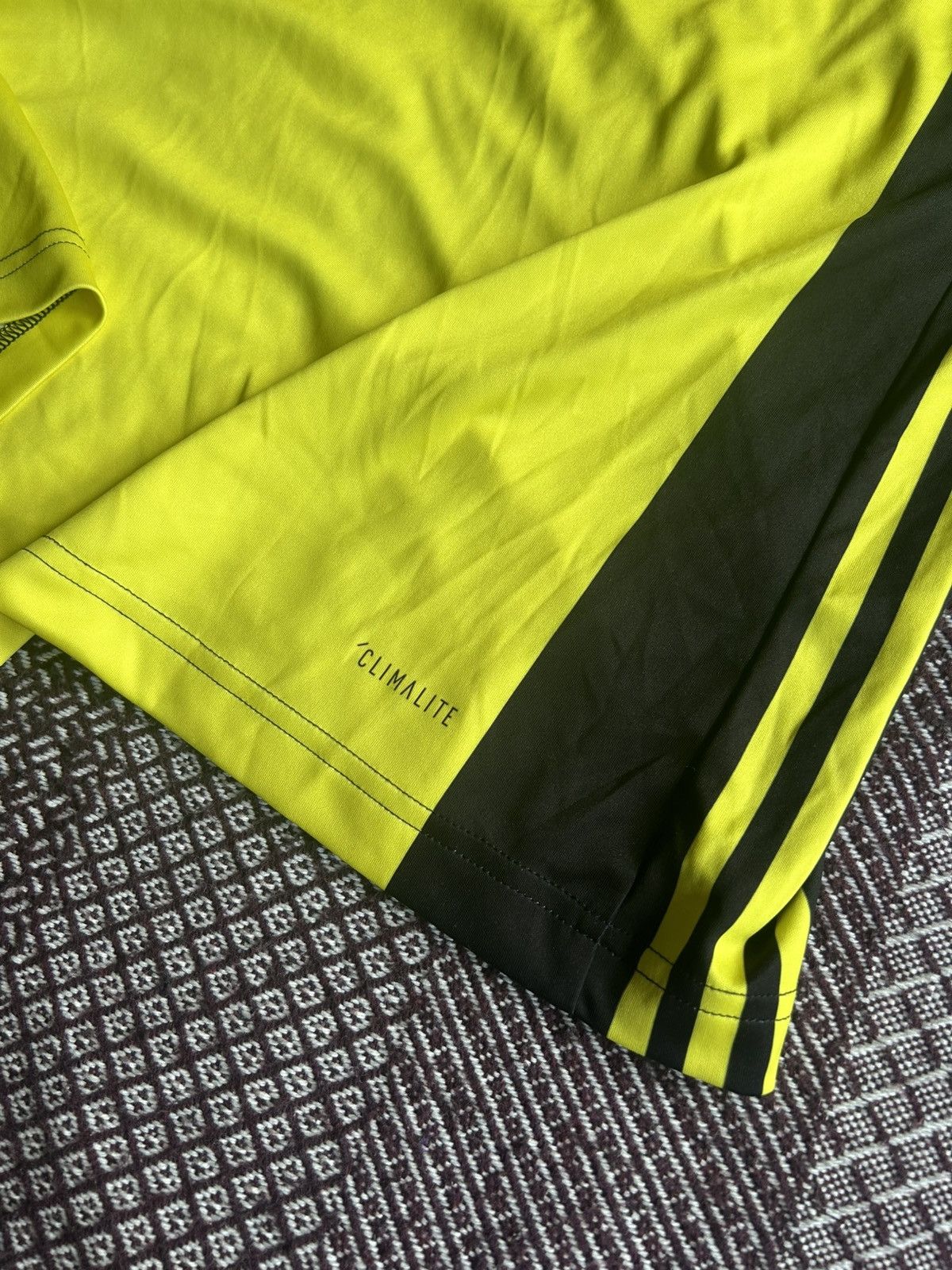 Adidas Wellington Phoenix Home Jersey Sportswear T-shirt Size M Size US XL / EU 56 / 4 - 10 Thumbnail