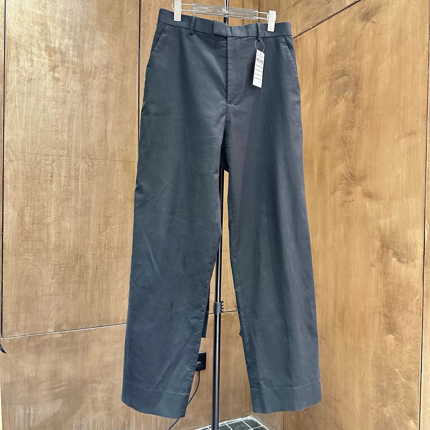 Bottega Veneta Bottega Veneta Casual Black Casual Pants S Men Size US 30 / EU 46 - 1 Thumbnail