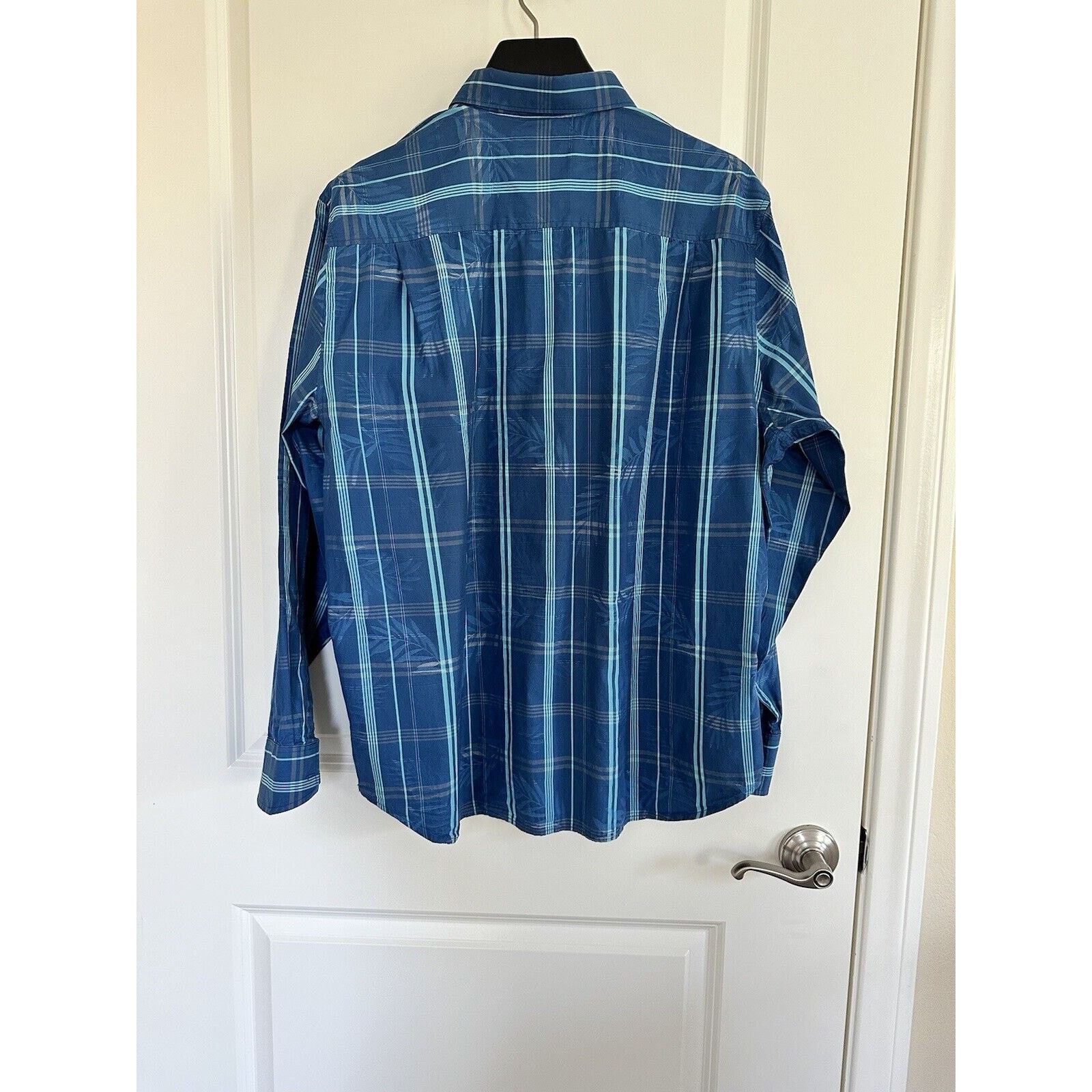 Tommy Bahama Tommy Bahamas Blue Teal Plaid Hawaiian Men’s Shirt Size XL Size US XL / EU 56 / 4 - 11 Thumbnail