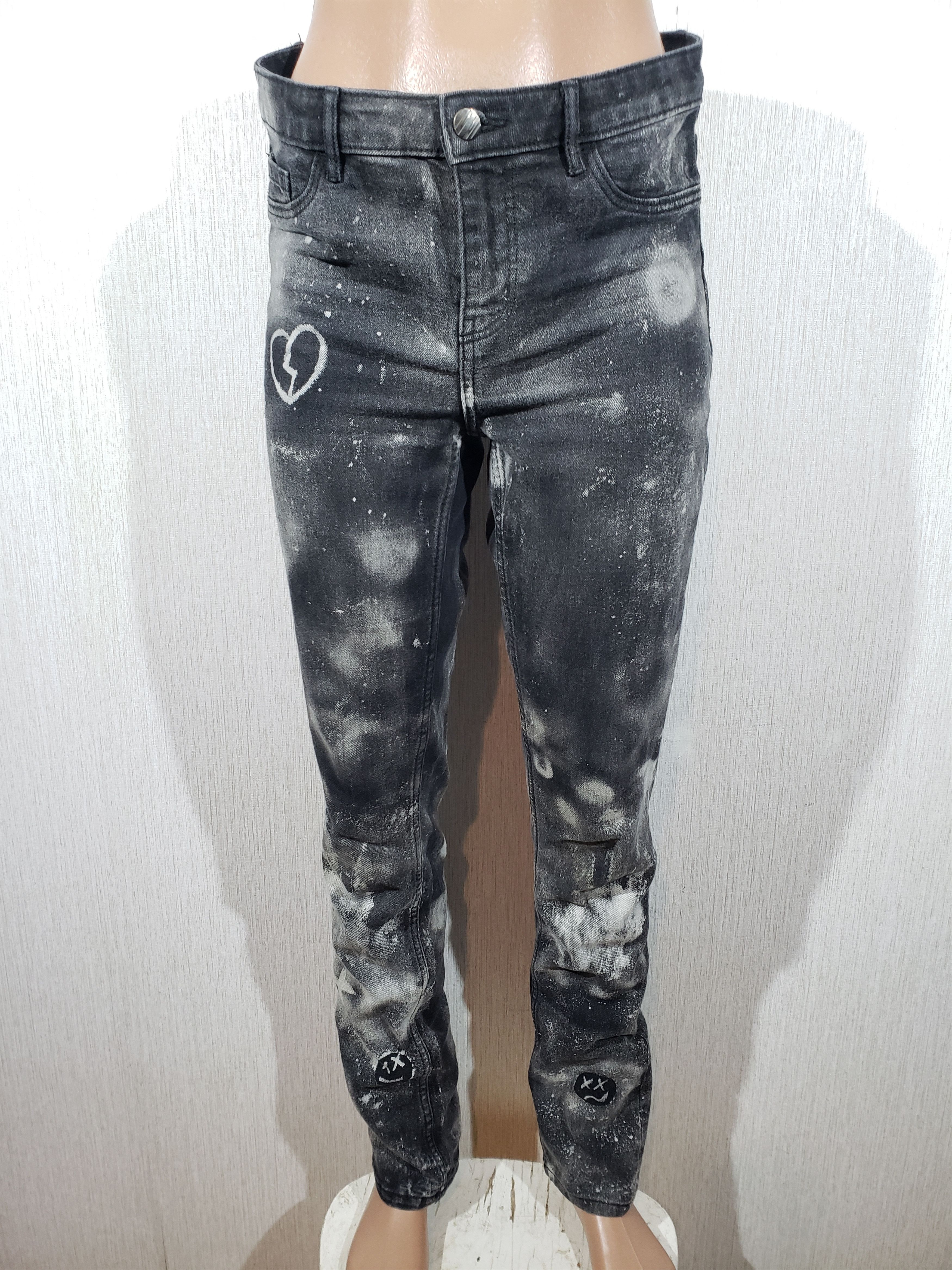 Jean Wonderful women's jeans in black with a coating. Size 30" / US 8 / IT 44 - 1 Thumbnail