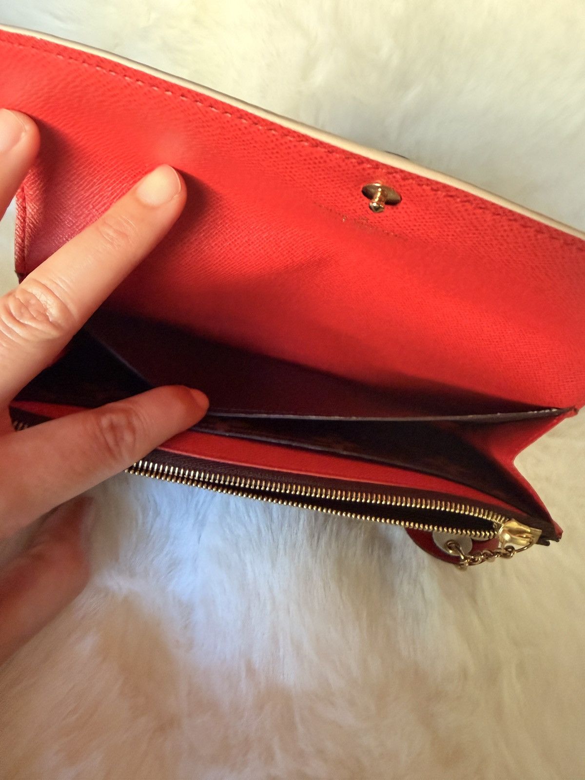 Louis Vuitton Louis Vuitton Bloom Flower Monogram Long Wallet LV Size ONE SIZE - 10 Thumbnail