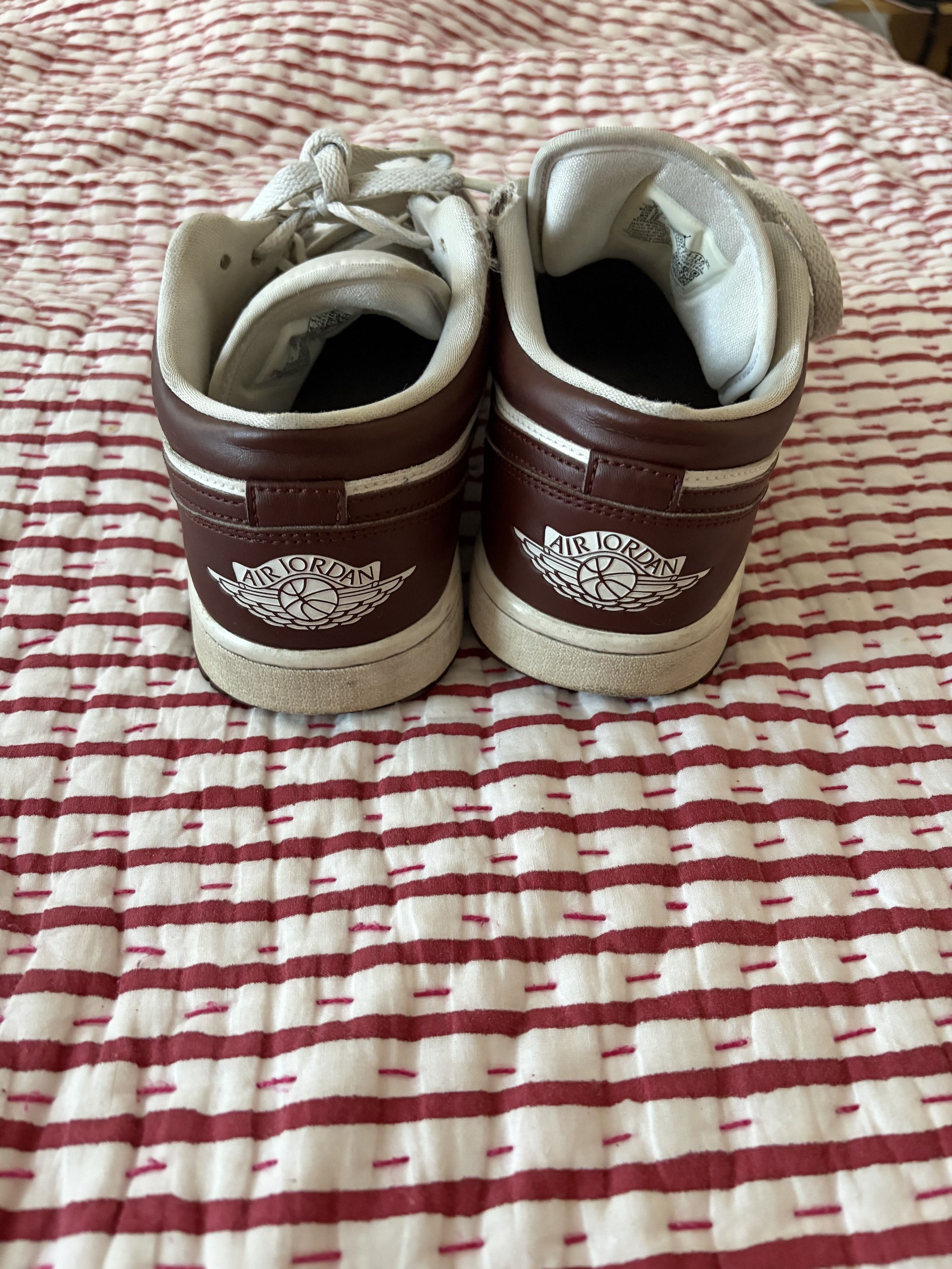 Nike Air Jordan 1 Low 'Bronze Eclipse' Size US 9 / IT 39 - 4 Thumbnail