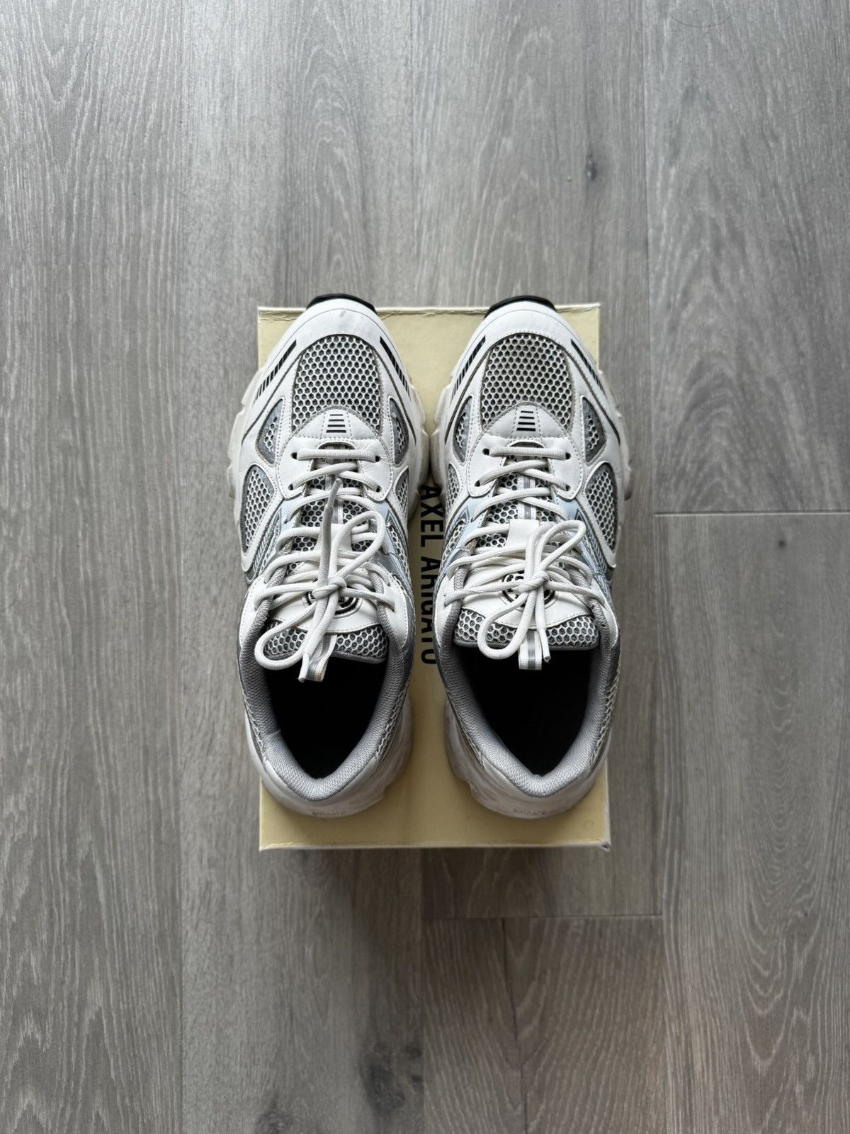Axel Arigato Axel Arigato White Marathon Runners Size US 10.5 / EU 43-44 - 3 Thumbnail