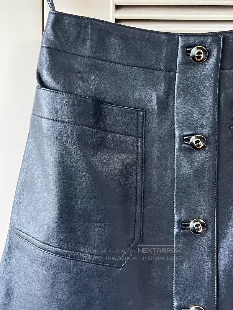Dior Dior Black sheepskin A-line skirt Size 24" / US 00 / IT 34 - 4 Thumbnail