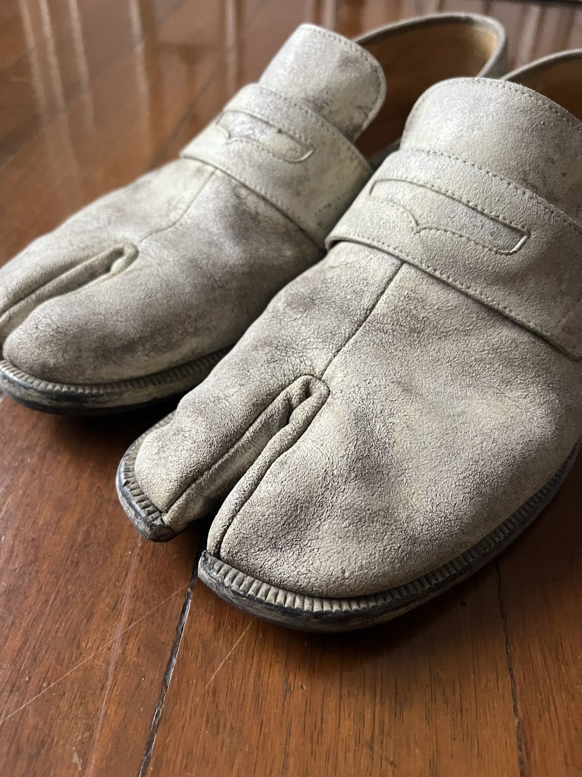 Maison Margiela 2020 Maison Margiela White Tabi Advocate Loafers Size US 7 / EU 40 - 3 Thumbnail