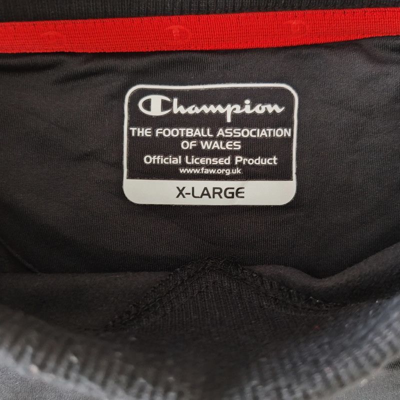 Champion Sweat pays de Galles vintage football XL Size US XL / EU 56 / 4 - 5 Thumbnail