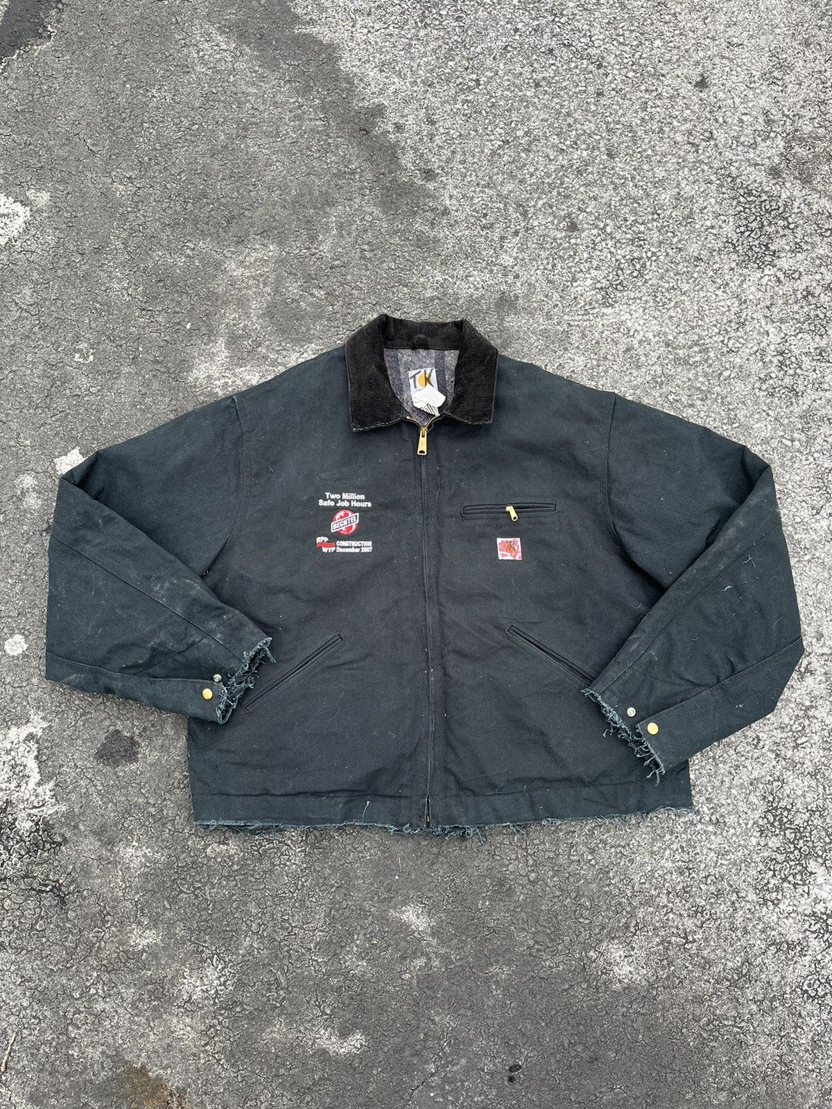 Image of Vintage Distressed Black Carhartt J97, Men's (Size XL)