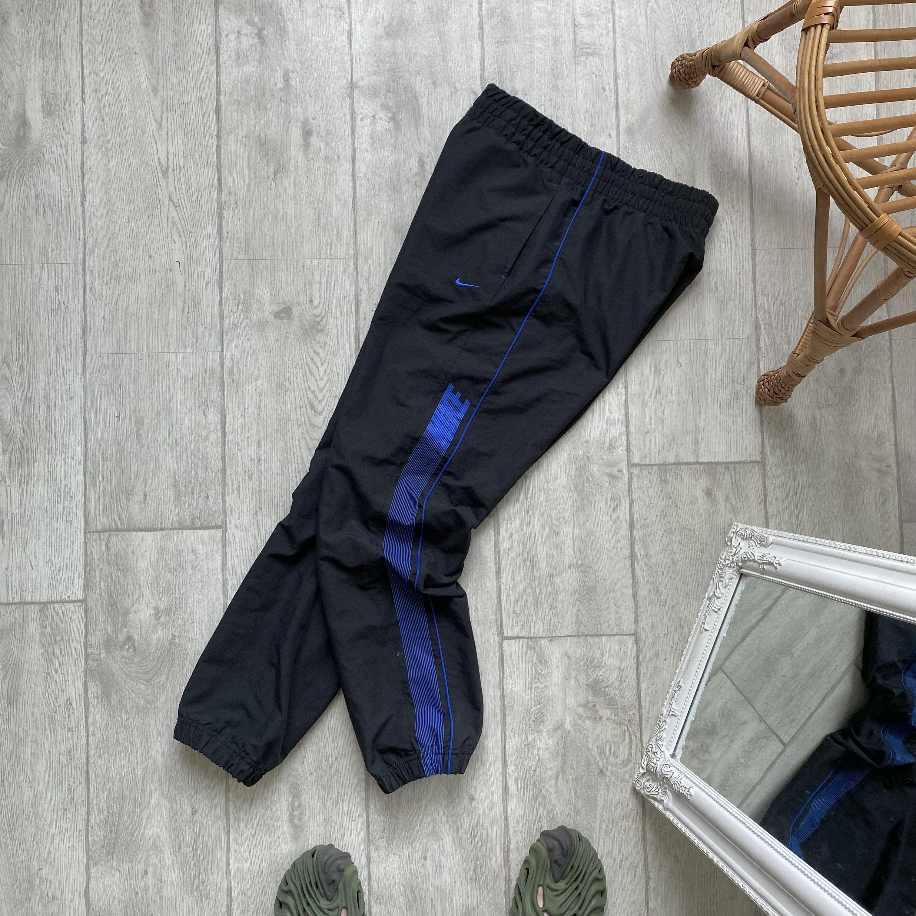 Nike Drill Nike nylon track pants Y2K Joggers Vintage style Size US 30 / EU 46 - 1 Thumbnail