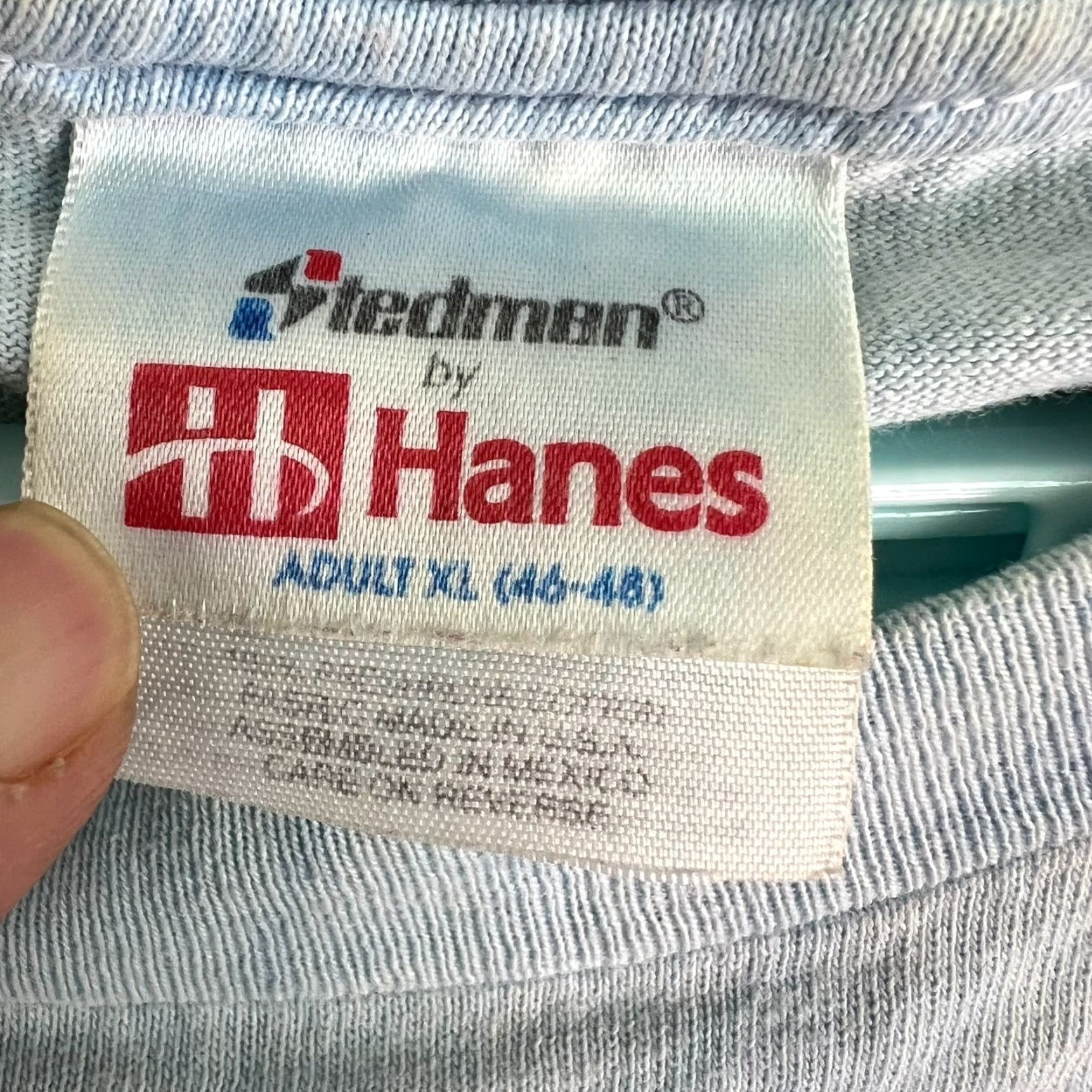 Vintage VINTAGE Stedman T-Shirt Navy Blue Tie Dye Ripley's Aquarium Myrtle Beach 1990s Graphic Print XL Adult Mens 80s 90s Beach USA Fish Logo Shirt Size US XL / EU 56 / 4 - 5 Thumbnail