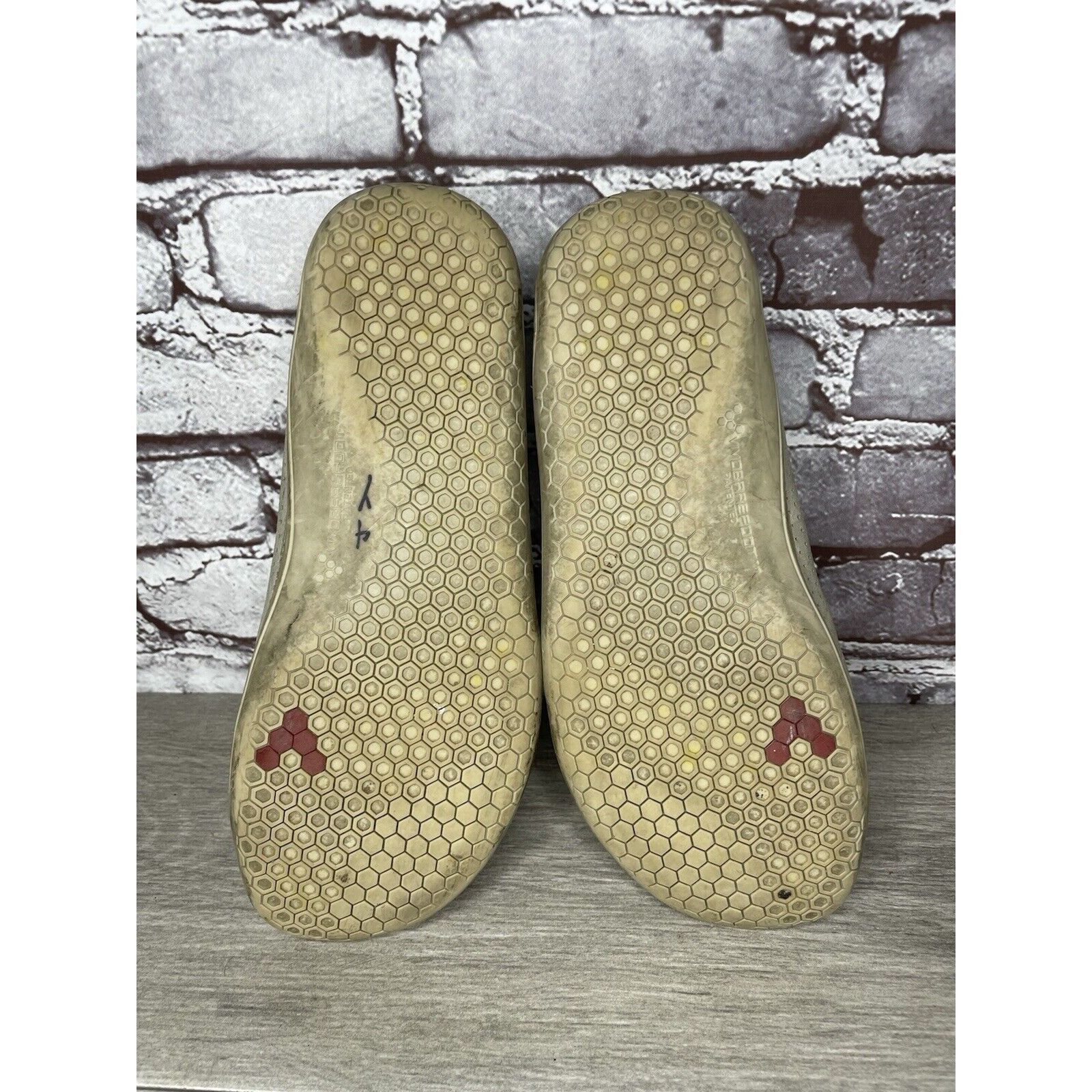 Other Vivobarefoot Primus Lux Gray Leather Lace Athletic Shoes Wom Size US 10 / IT 40 - 14 Thumbnail