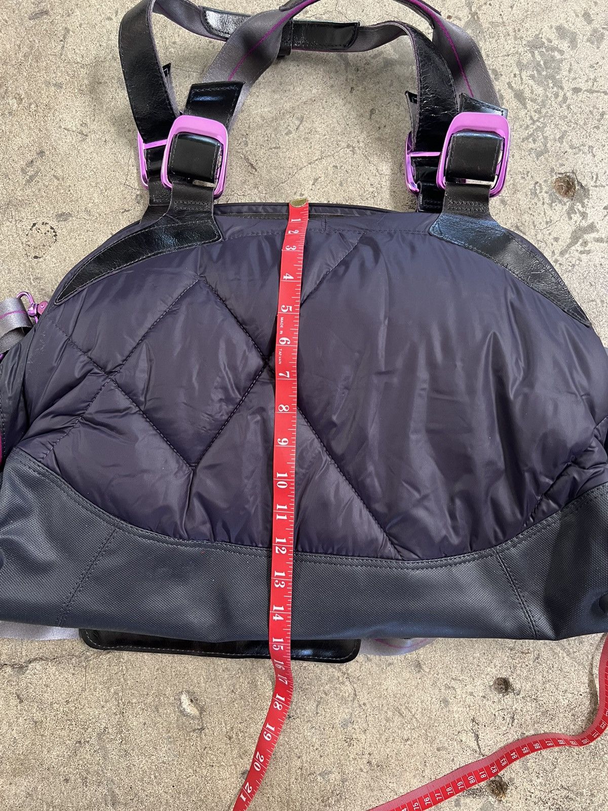 Nike Rare Nike Purple quilted overnight bag y2k oversized Size ONE SIZE - 10 Thumbnail