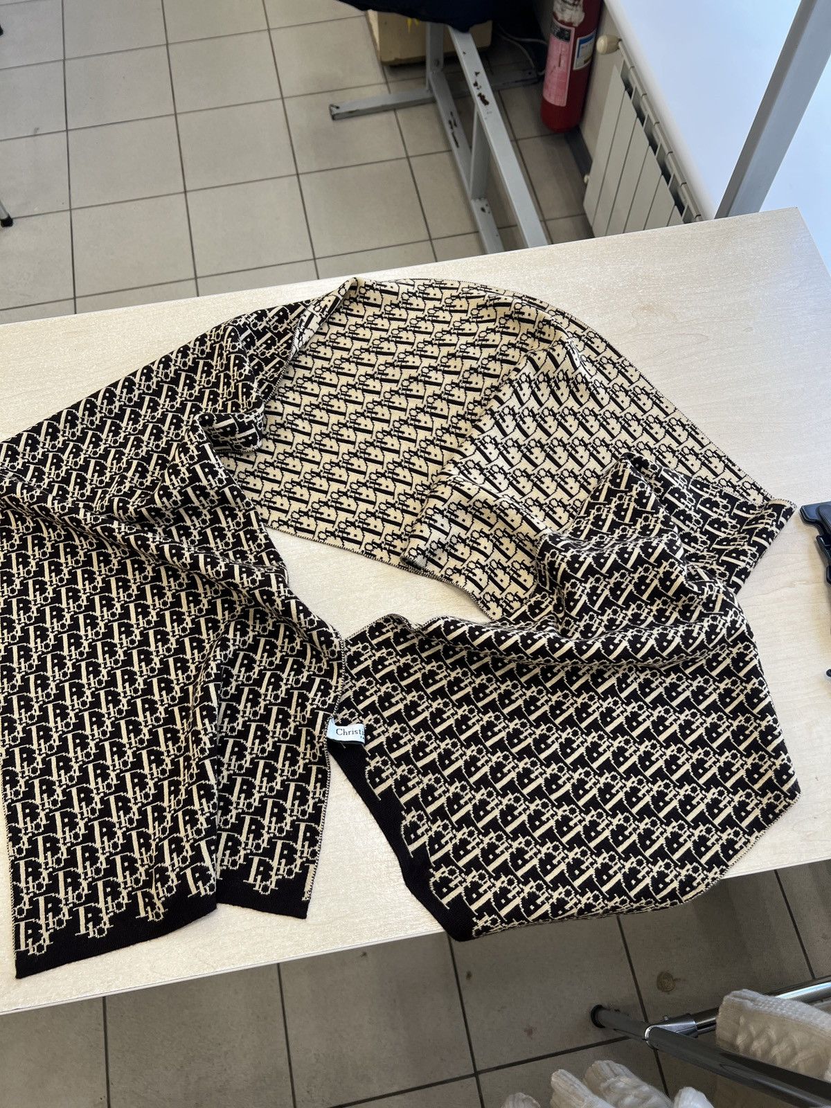 Dior Christian Dior Oblique Monogram Wool/cashmere Scarf Size ONE SIZE - 1 Thumbnail