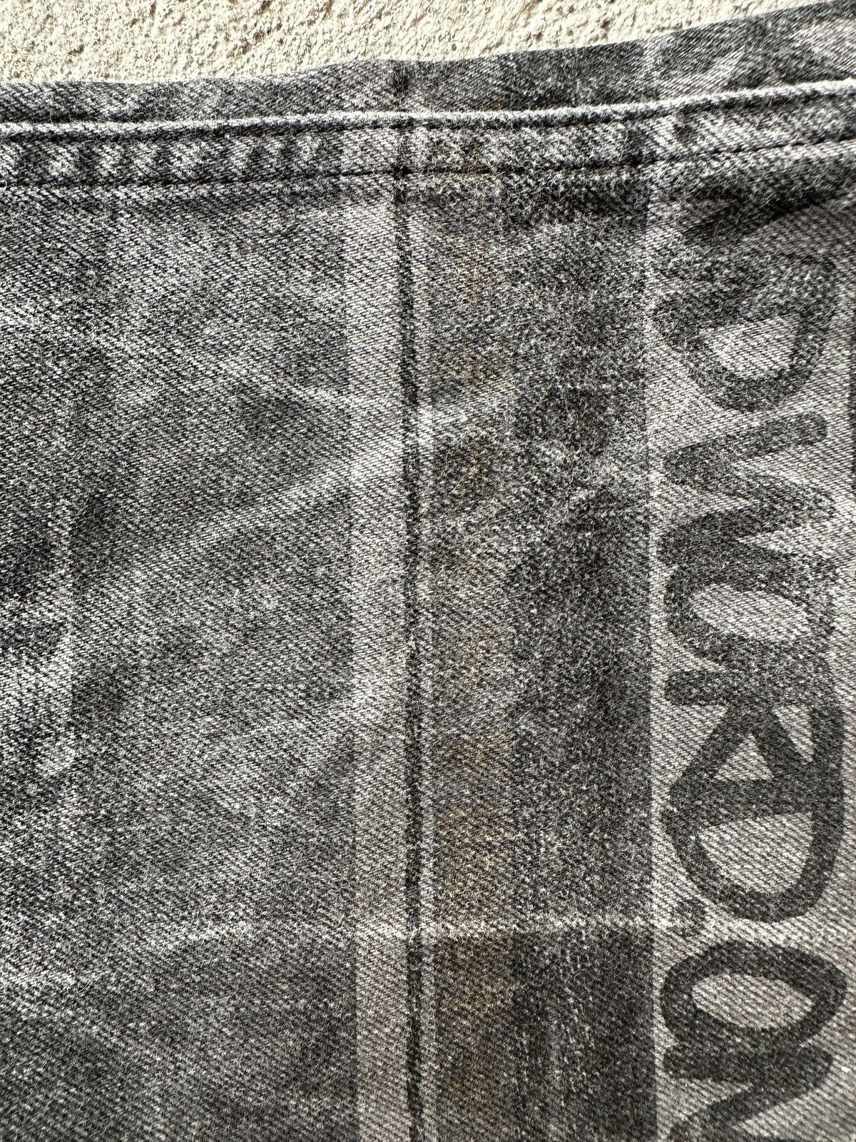 Sacai Sacai x Eric Haze — Graffiti Denim Size US 32 / EU 48 - 7 Thumbnail