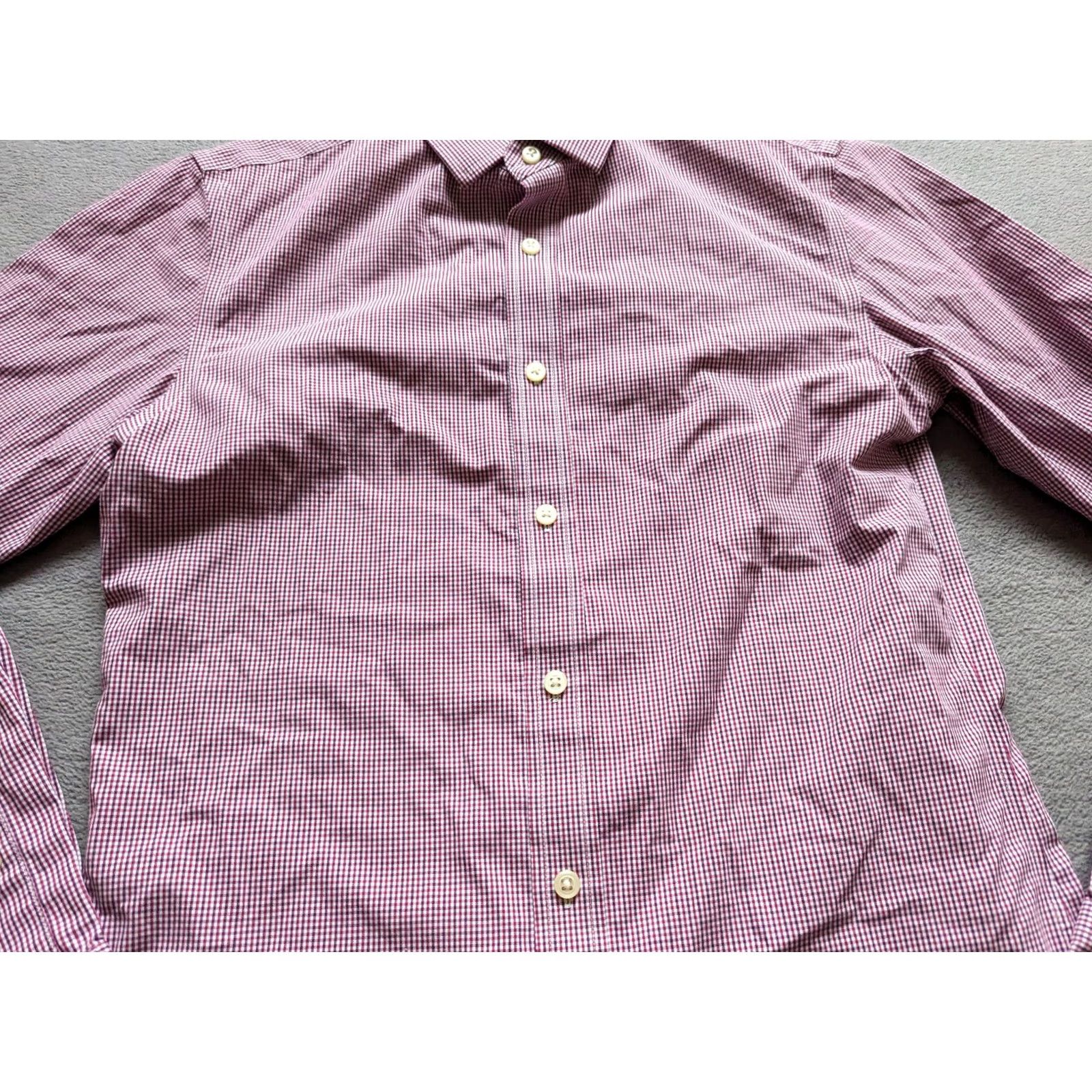 Banana Republic Banana Republic Button-Up Shirt Long Sleeve Mens Size S Red Pink Cotton Button-Up Shirt Mens Small Red Pink Size US S / EU 44-46 / 1 - 7 Thumbnail