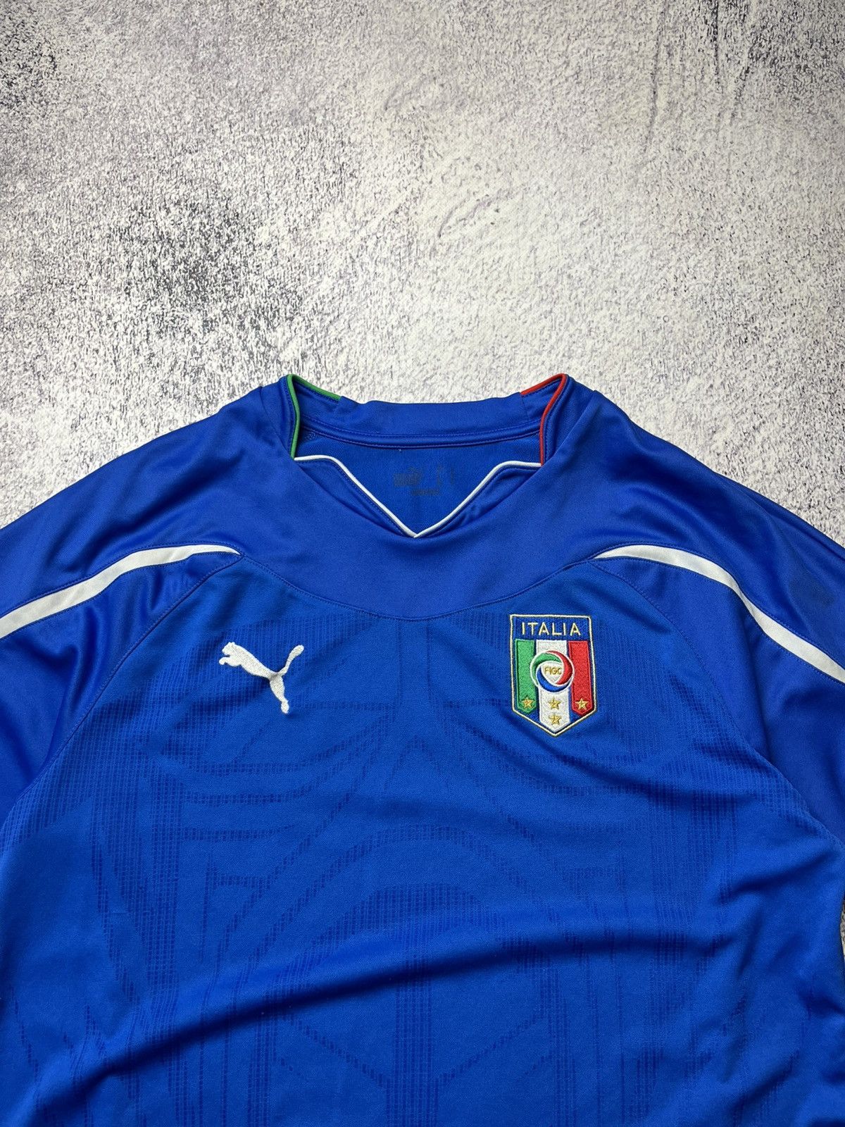 Puma ITALY 2010 2011 HOME FOOTBALL SHIRT SOCCER JERSEY PUMA Size US M / EU 48-50 / 2 - 5 Thumbnail