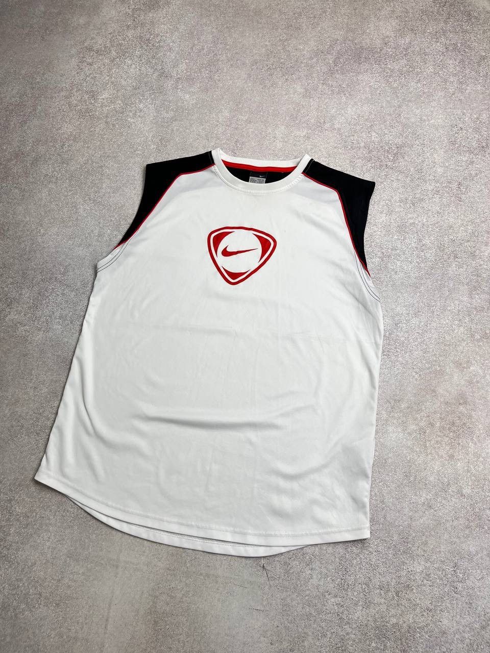 Nike Vintage Nike Swoosh Tank Top Y2K L Size US L / EU 52-54 / 3 - 2 Thumbnail
